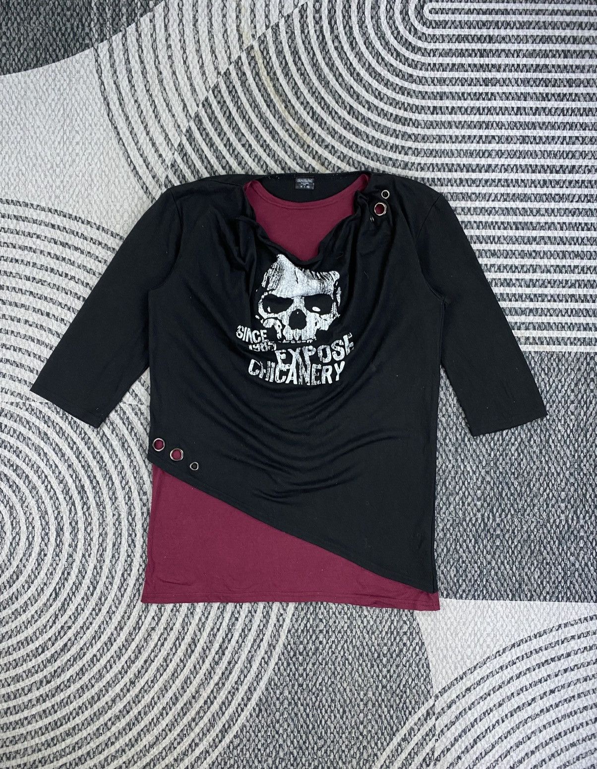 Vintage Hovering Black Maroon Layered Skull Punk Shirt