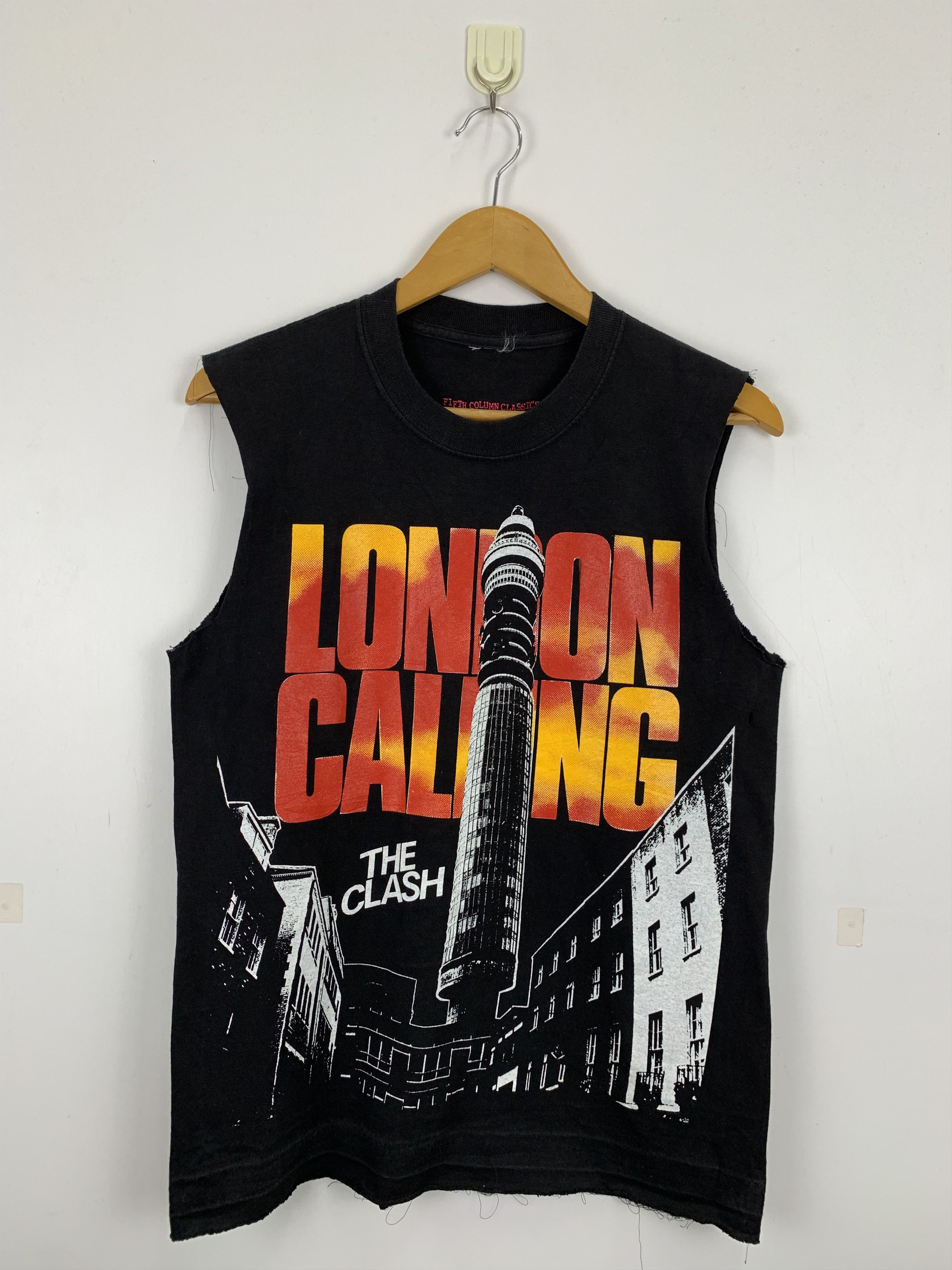 Band Tees × Vintage Vintage Fifth Column The Clash London Calling TA0242 Size US M / EU 48-50 / 2 - 1 Thumbnail