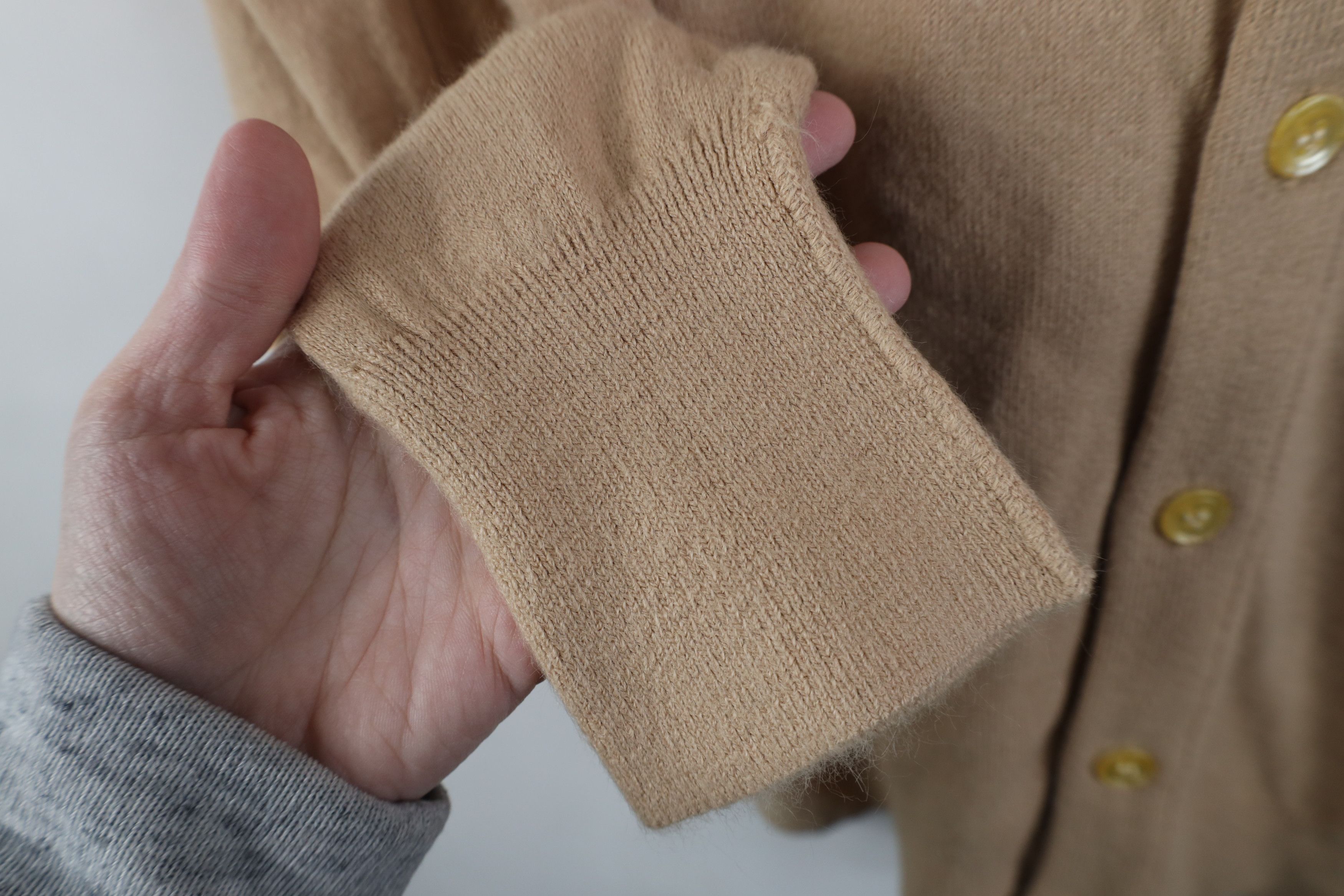 Vintage Vintage 70s Streetwear Soft Knit Cardigan Sweater Khaki USA Size US L / EU 52-54 / 3 - 9 Thumbnail