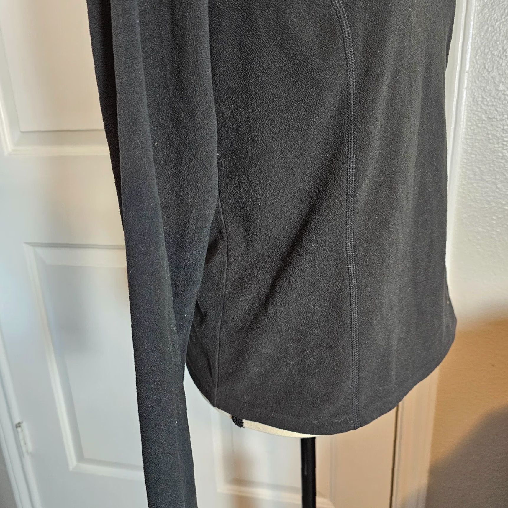 The North Face The North Face Sweatshirt Pullover 1/4 Zip Fleece Long Sleeve Women M Black Regular Size The North Face Mens Women Size M / US 6-8 / IT 42-44 - 7 Thumbnail