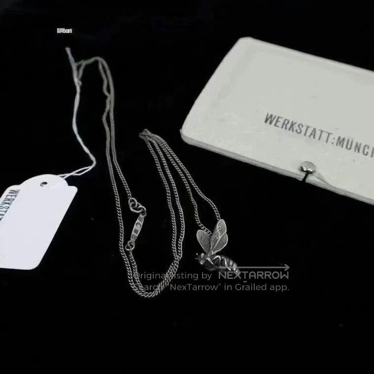 Werkstatt Munchen Silver Bee Pendant Necklace. Size ONE SIZE - 2 Thumbnail