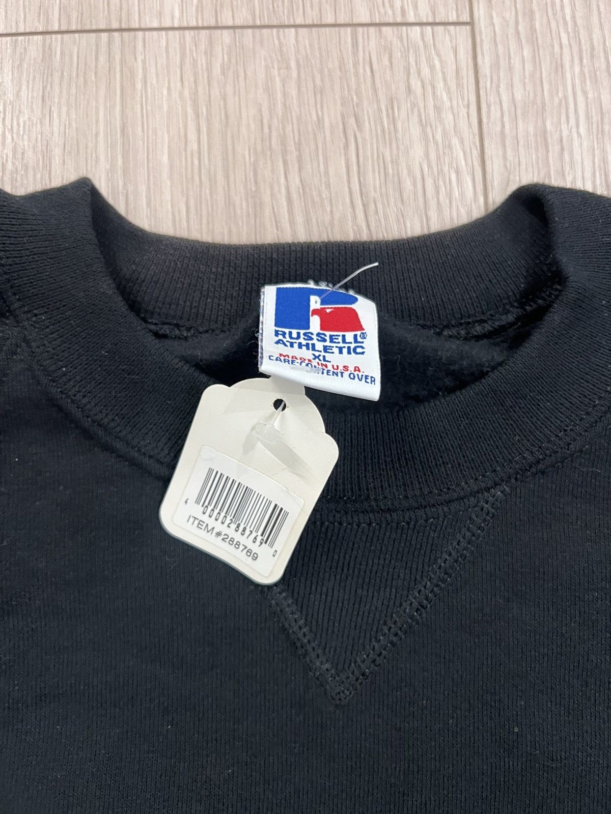 Vintage New Vintage 90s Russell Crew Sweatshirt Shirt Made In USA Size US XL / EU 56 / 4 - 2 Thumbnail