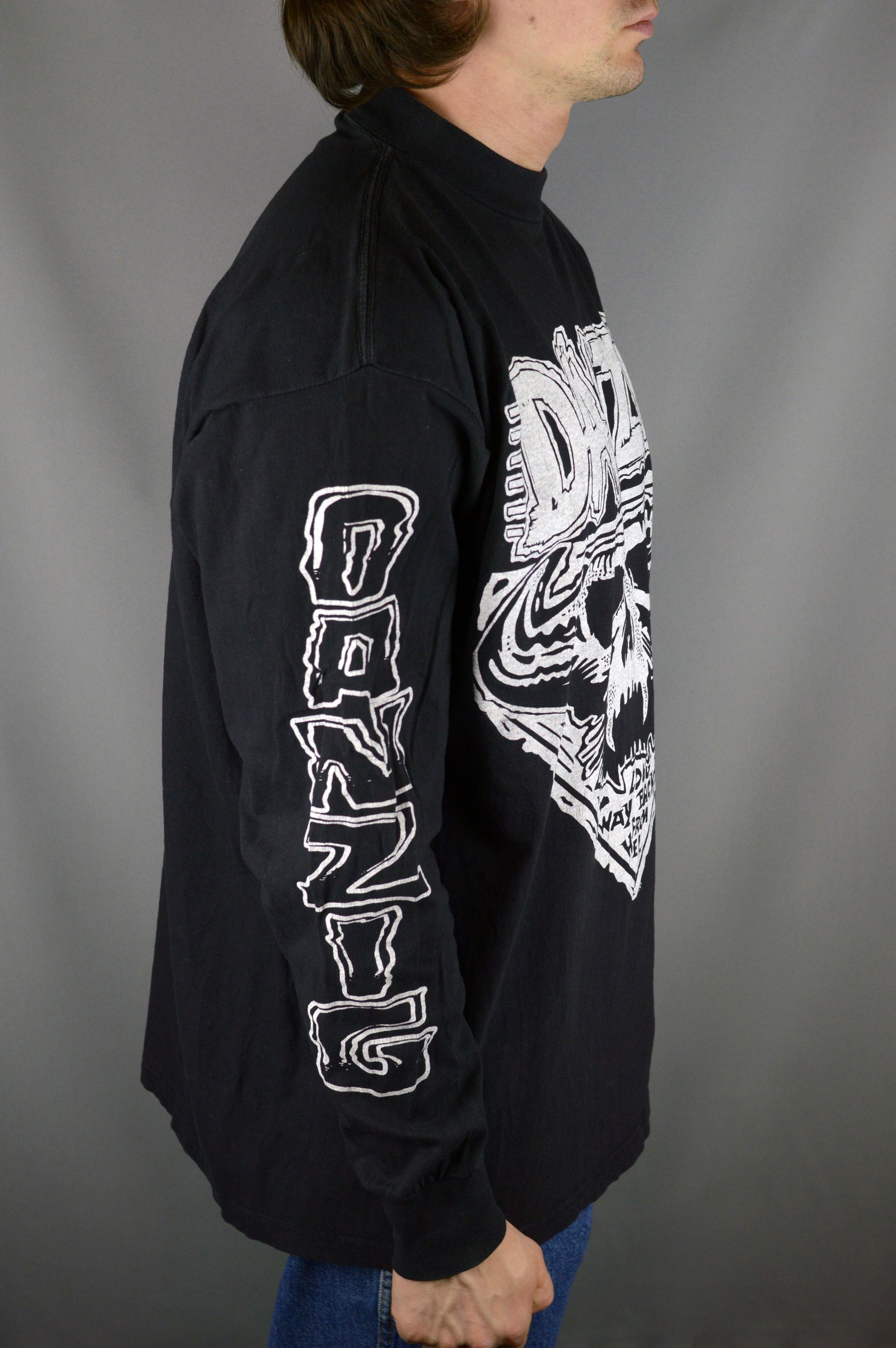 Band Tees Danzig Long Way Back From Hell 1990 t shirt Size US XL / EU 56 / 4 - 2 Thumbnail