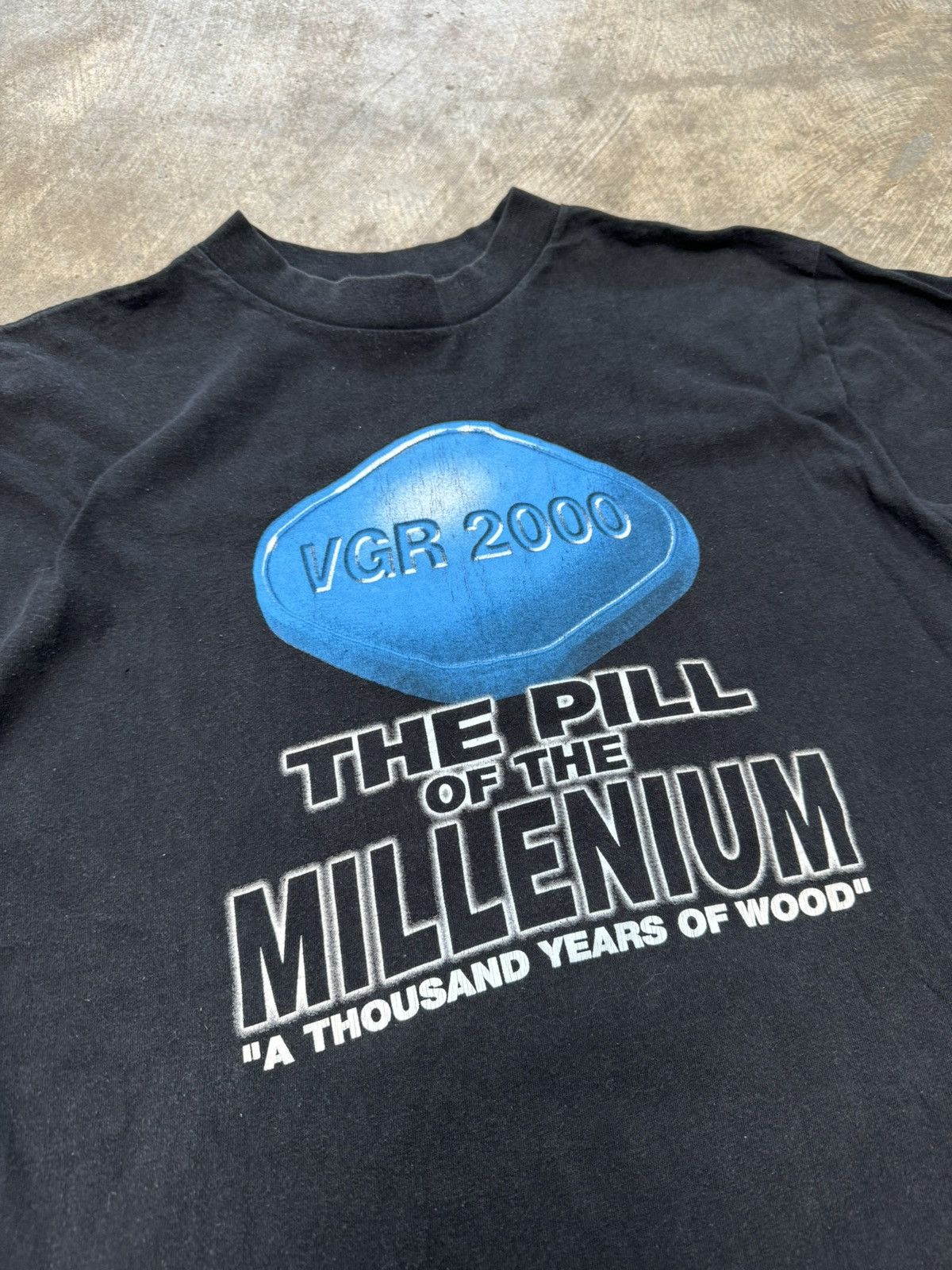Vintage Vintage 90s 1990 Viagra The pill of the century Humour Shirt Size US XL / EU 56 / 4 - 3 Thumbnail
