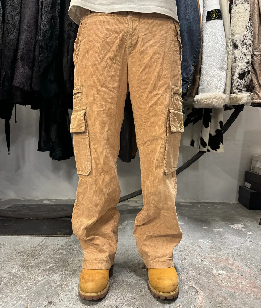 Moschino × Vintage 2000s Moschino Beige Cargo Pants Size US 32 / EU 48 - 2 Thumbnail