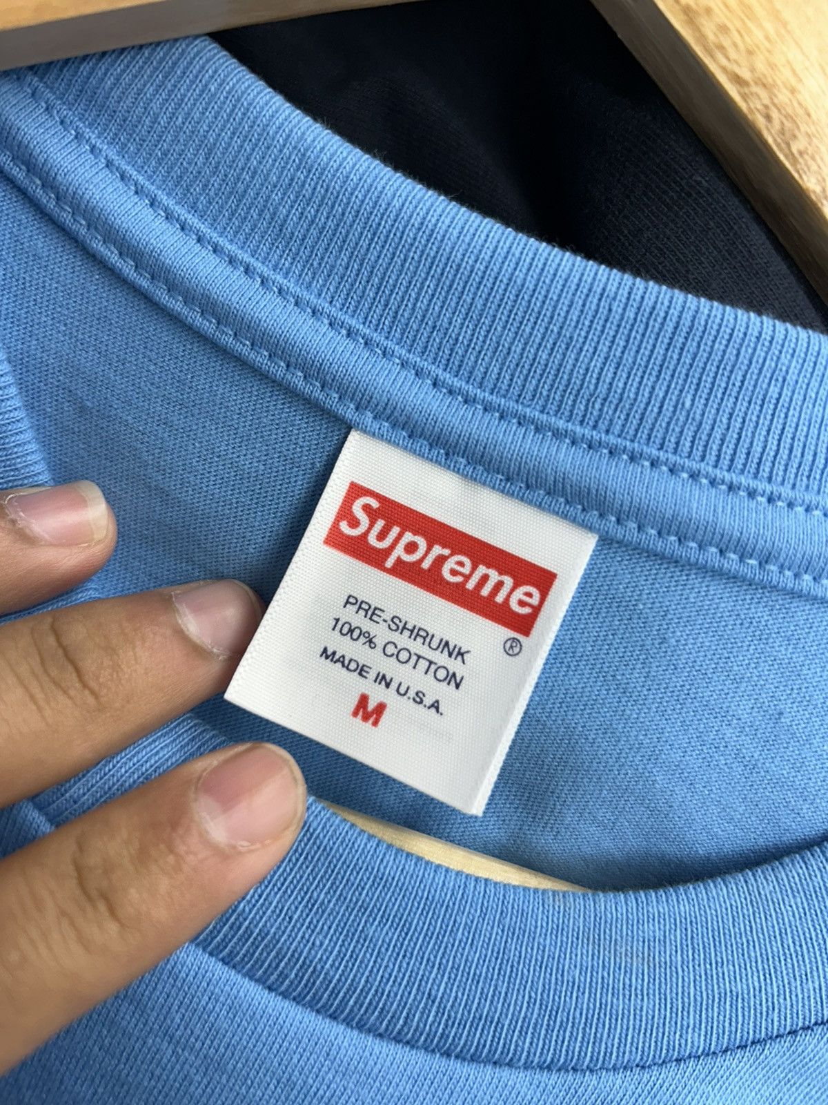 Supreme Supreme T-shirt Size US M / EU 48-50 / 2 - 4 Thumbnail