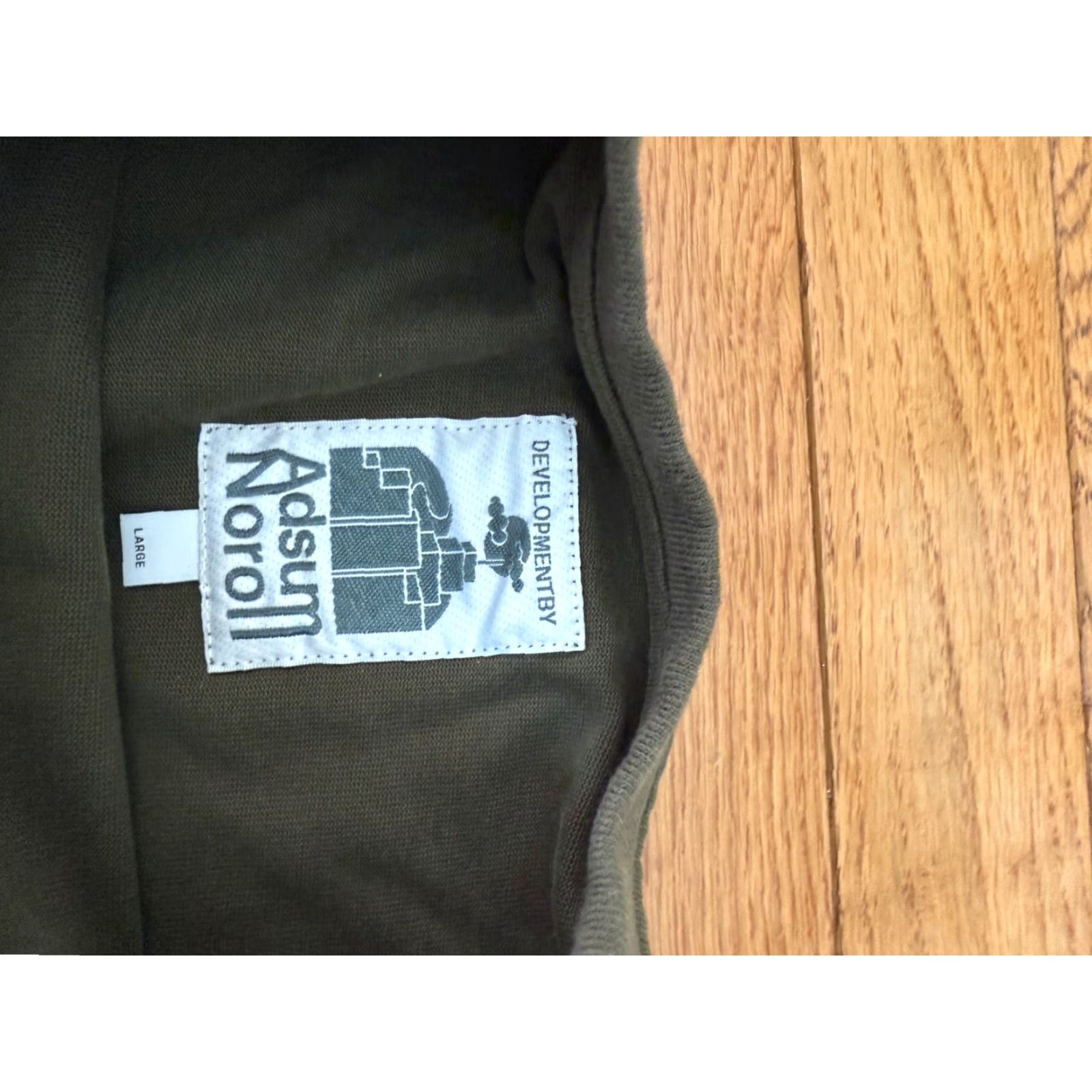 Adsum Adsum Crewneck Sweatshirt Green Canada Mens L Olive Green EUC Logo Knit Pullover Long Sleeve Size US L / EU 52-54 / 3 - 4 Thumbnail