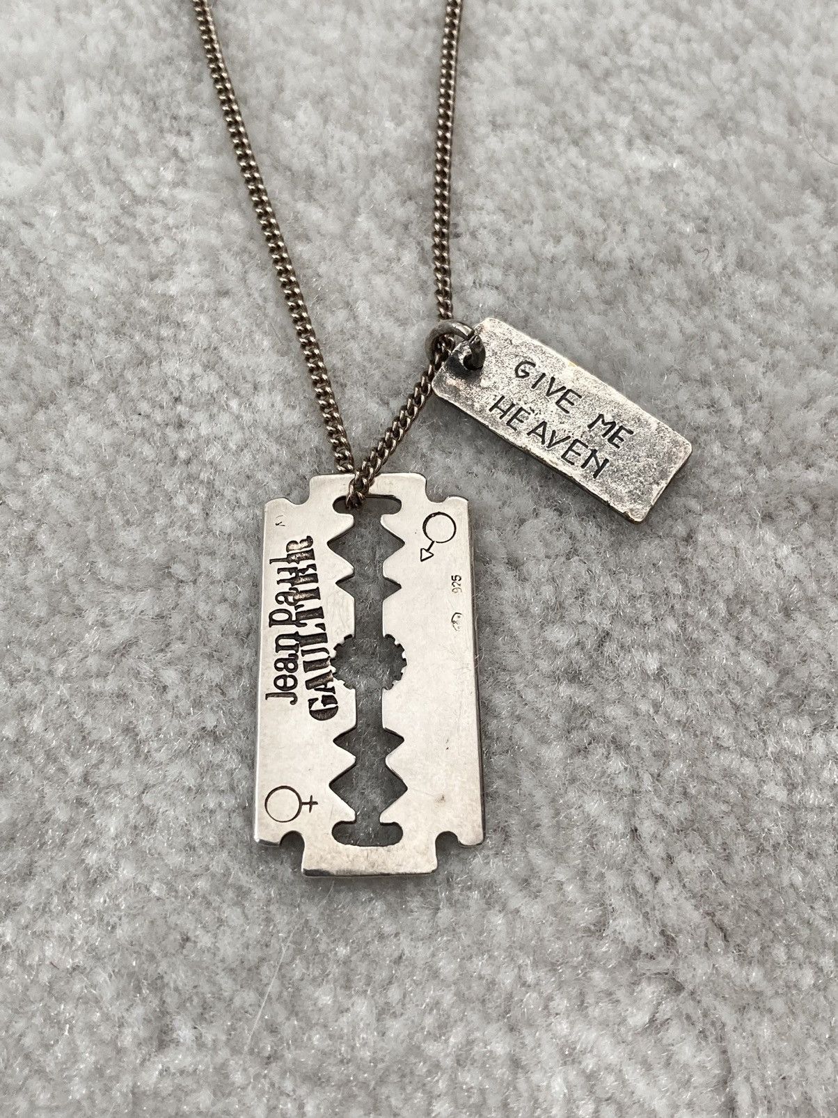 Jean Paul Gaultier Razor Blade Necklace | Grailed