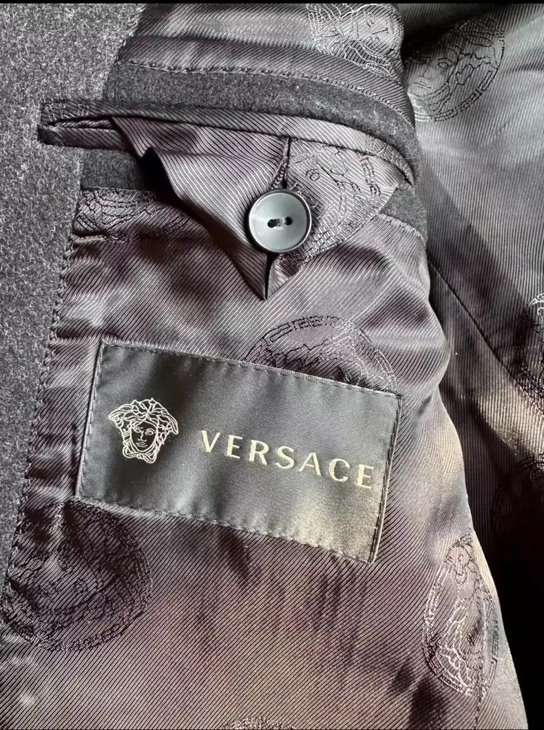 Versace Versace Cashmere wool coat Size S / US 4 / IT 40 - 4 Thumbnail