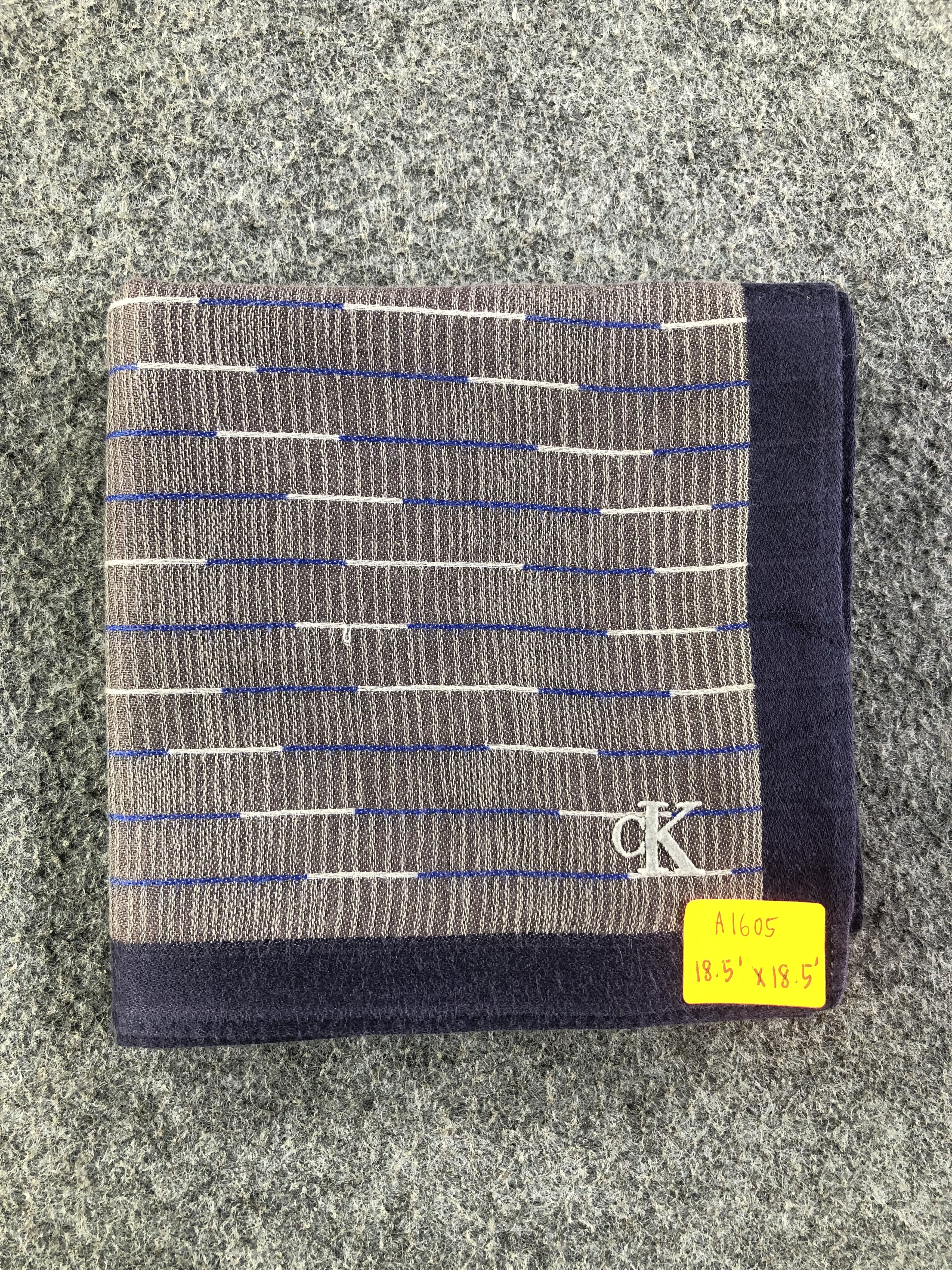 Calvin Klein Calvin Klein Handkerchief / Bandana / Neckerchief Size ONE SIZE - 6 Thumbnail