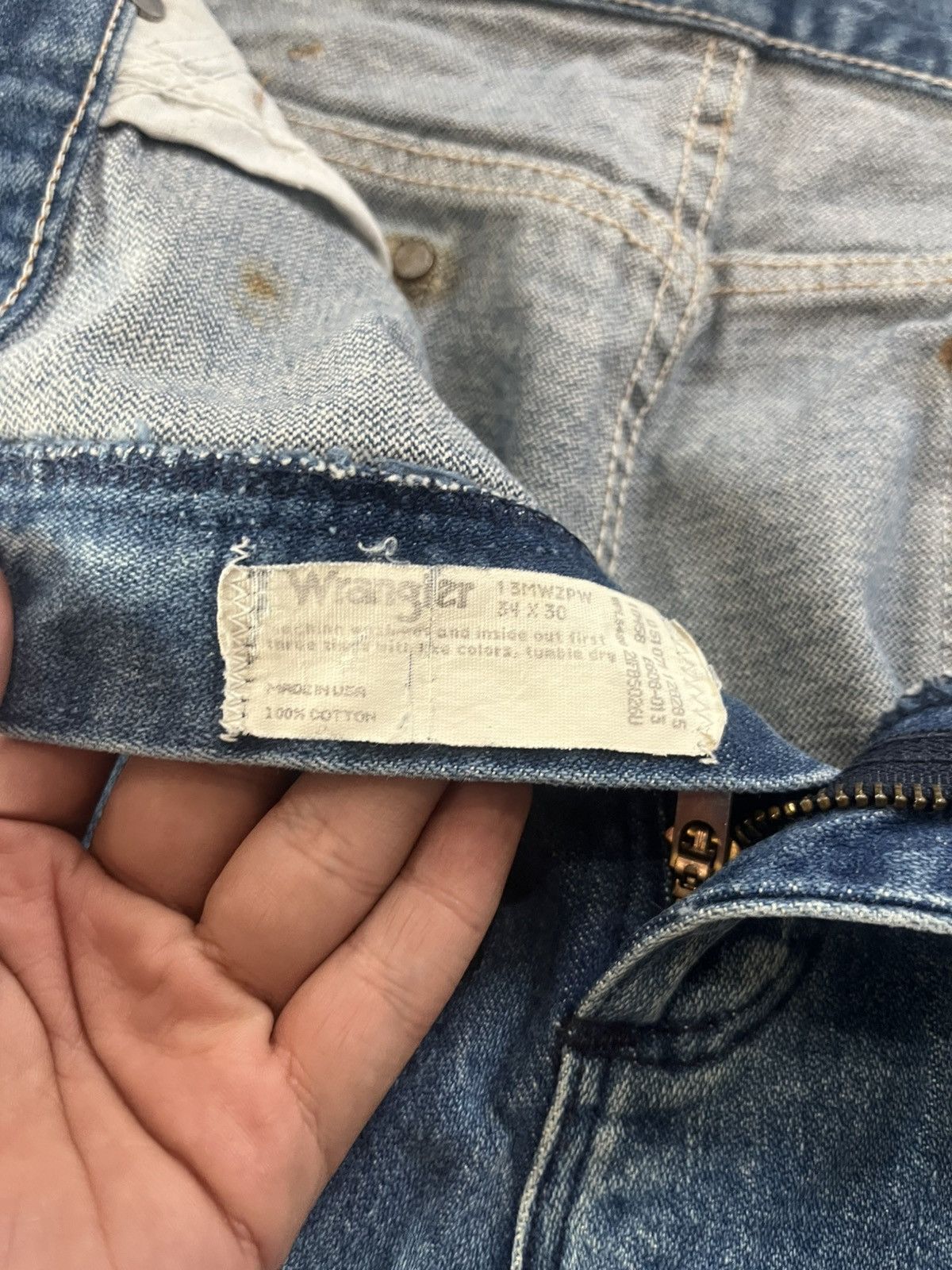 Wrangler Vintage 90’s made in USA Wrangler Cut medium washed jeans Size US 32 / EU 48 - 6 Thumbnail