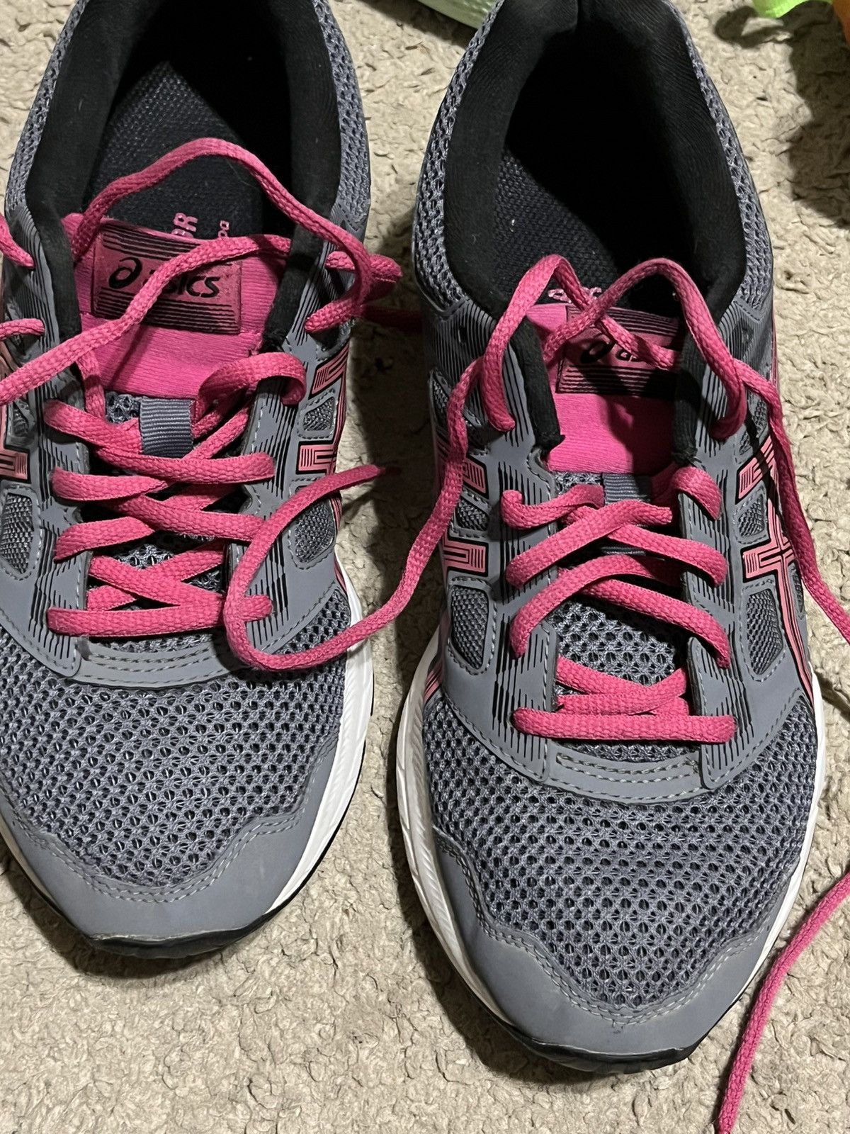 Asics Asics Shoes Size US 8.5 / EU 41-42 - 1 Thumbnail