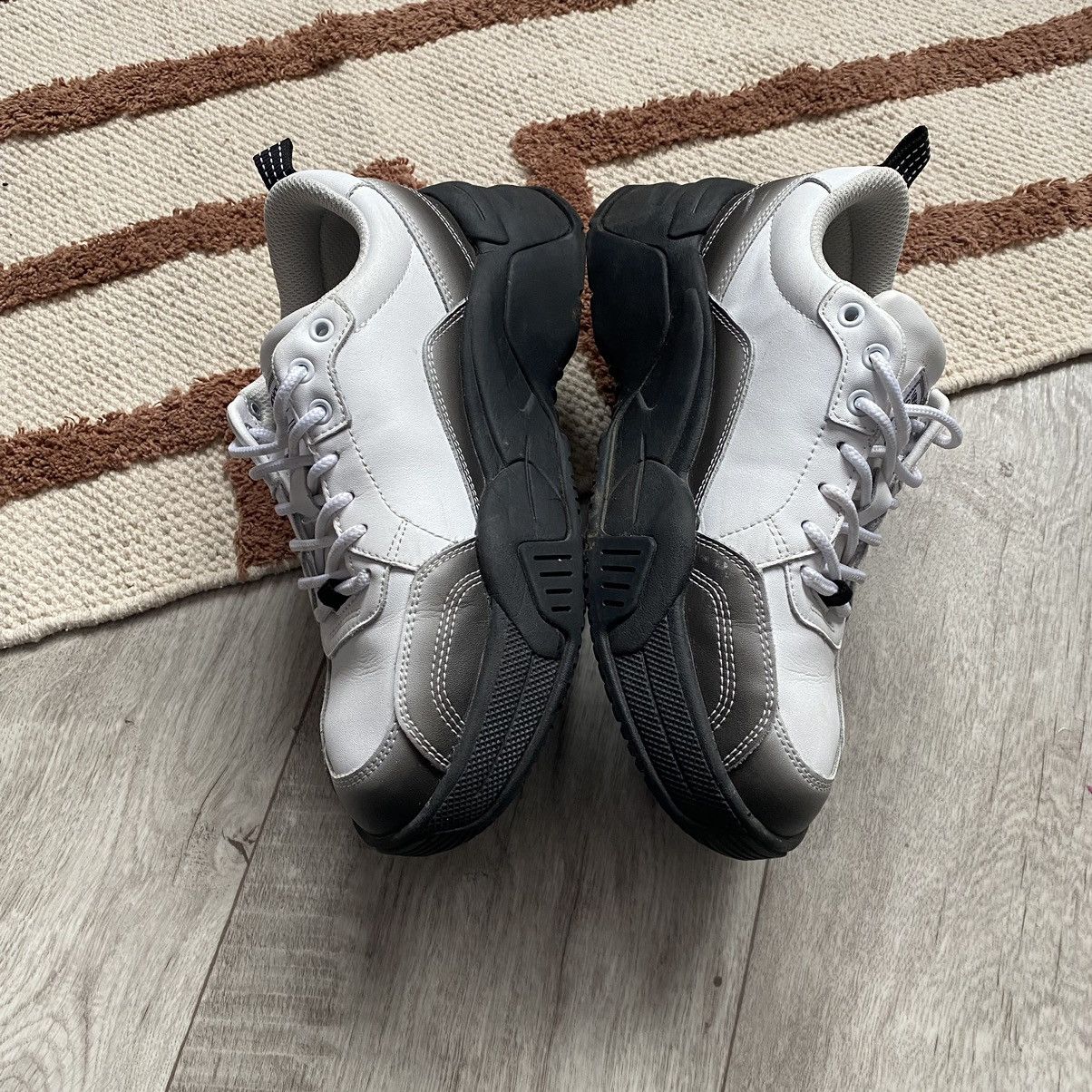 Versace Jeans Couture VERSACE JEANS COUTURE LEATHER SNEAKERS Size US 6.5 / EU 39-40 - 4 Thumbnail