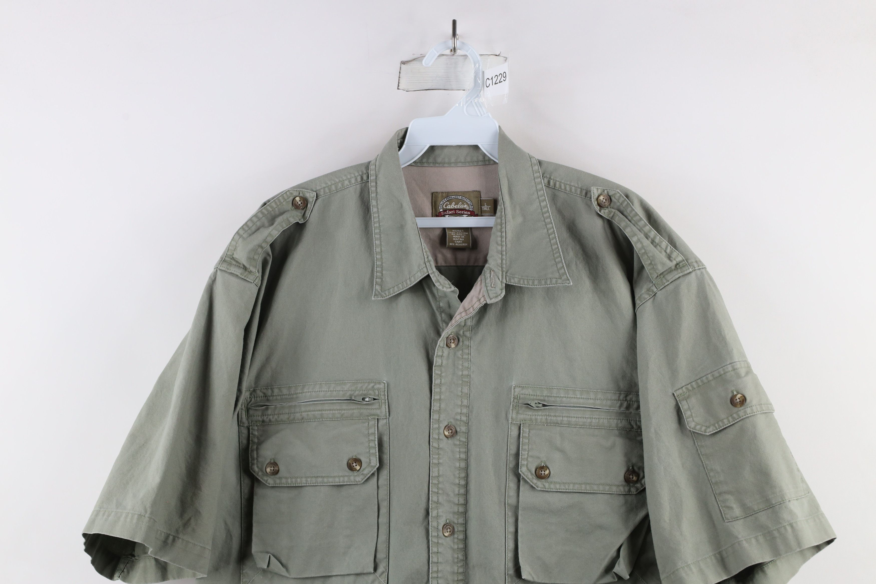 Cabelas × Vintage Vintage Cabelas Short Sleeve Safari Bush Button Shirt Green Size US L / EU 52-54 / 3 - 2 Thumbnail