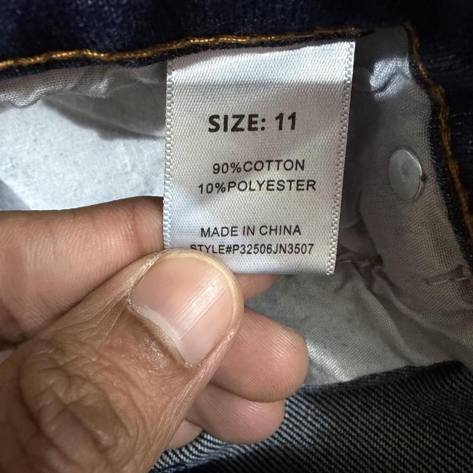 True Religion Baggy look unique printed and patch work denim jeans Size 30" / US 8 / IT 44 - 8 Thumbnail