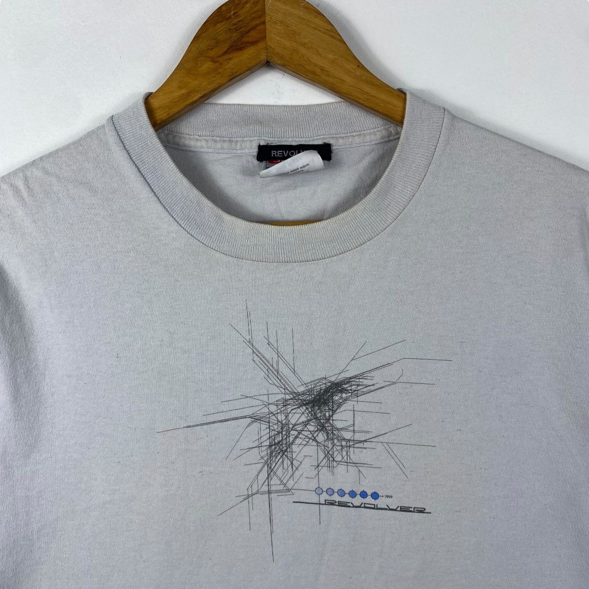 Japanese Brand Vintage 1999 REVOLVER Abstract Lines Brand Tee Shirt Large Size US L / EU 52-54 / 3 - 2 Thumbnail