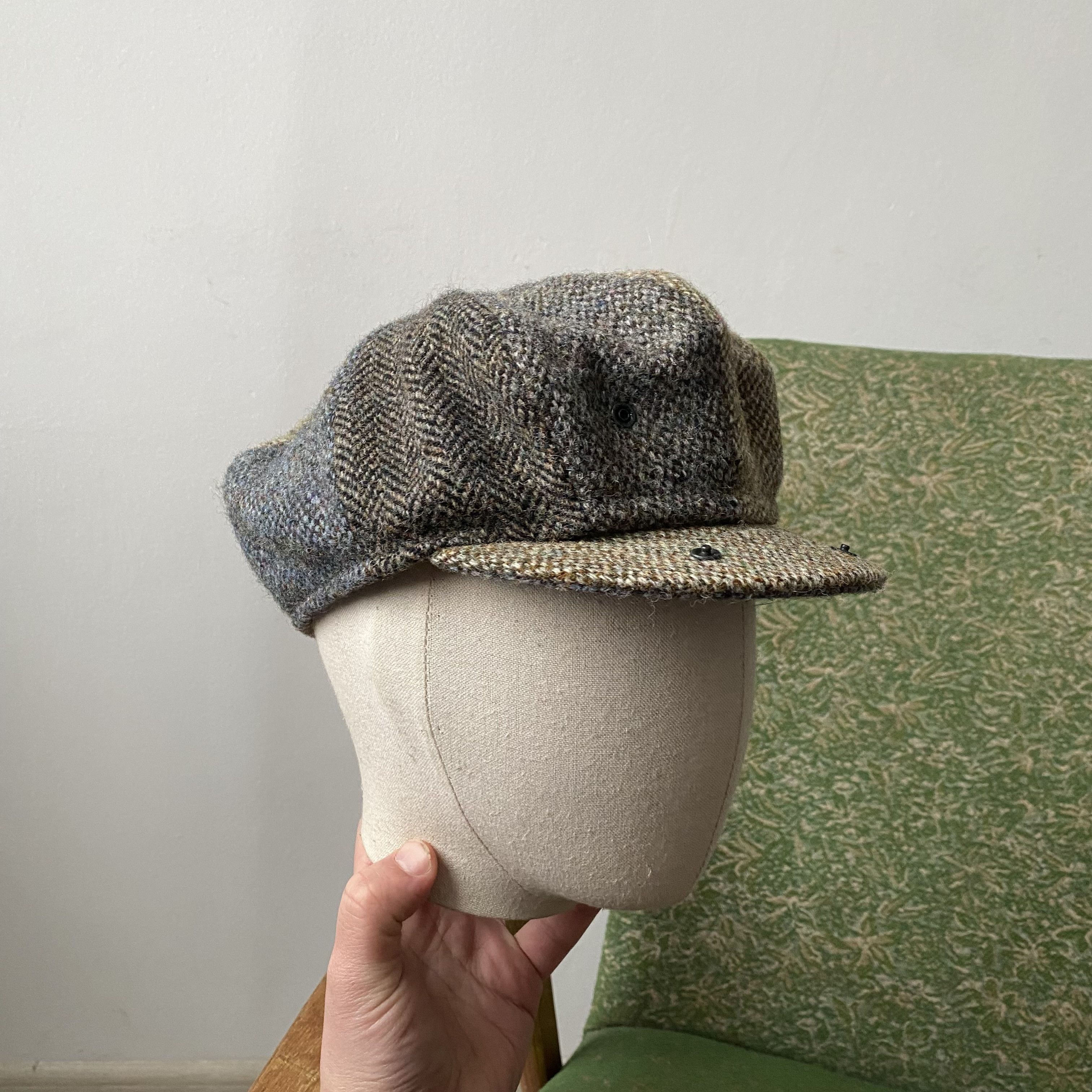 Harris Tweed Harris Tweed Hat Patchwork herringbone flat cap Size ONE SIZE - 4 Thumbnail