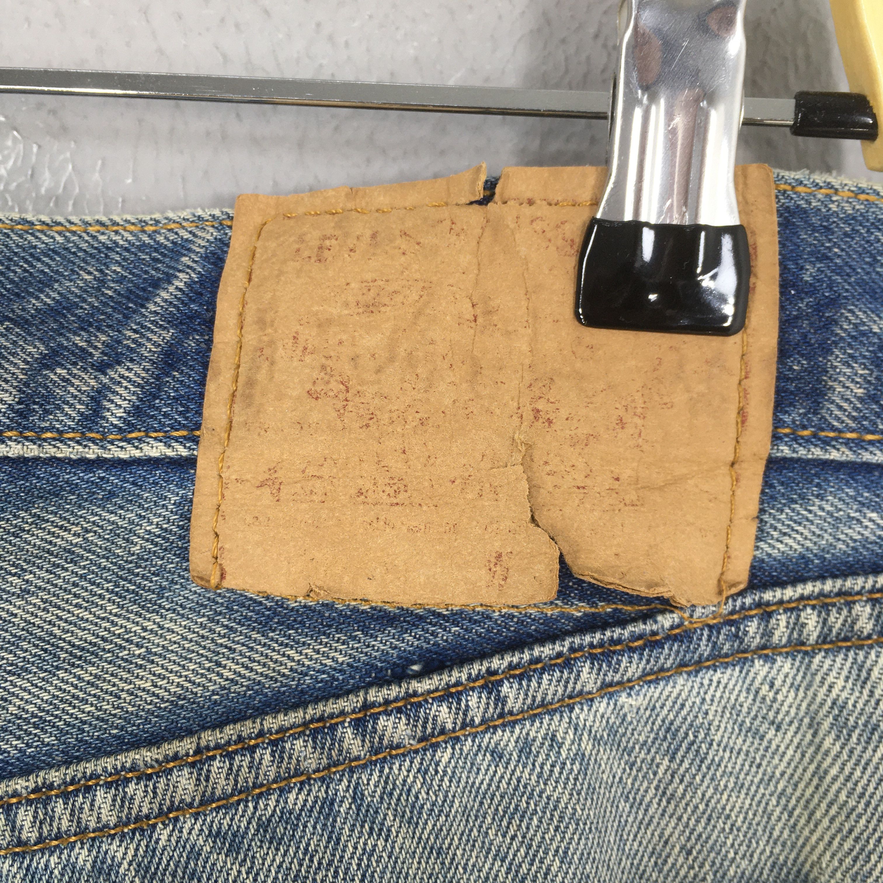 Levi's Size 30x32 Vintage 90s Levi's 501 Straight Cut Jeans S27 Size US 30 / EU 46 - 10 Thumbnail