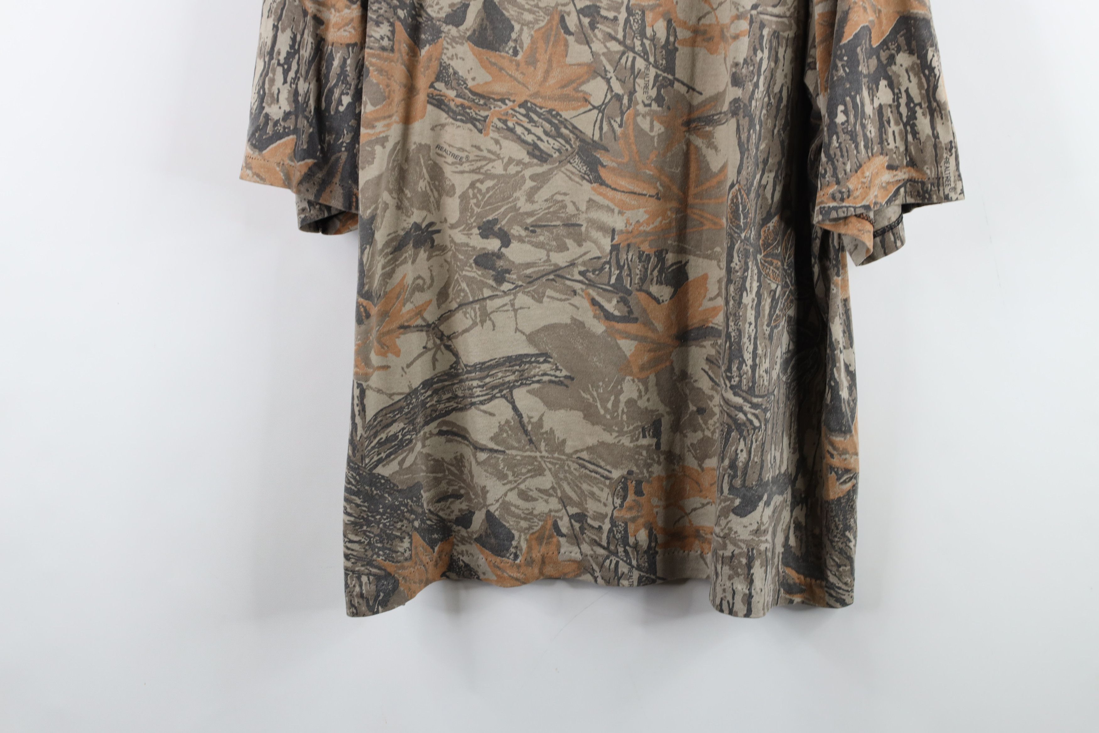 Vintage Vintage 90s Streetwear Camouflage Pocket T-Shirt USA Size US XXL / EU 58 / 5 - 12 Thumbnail
