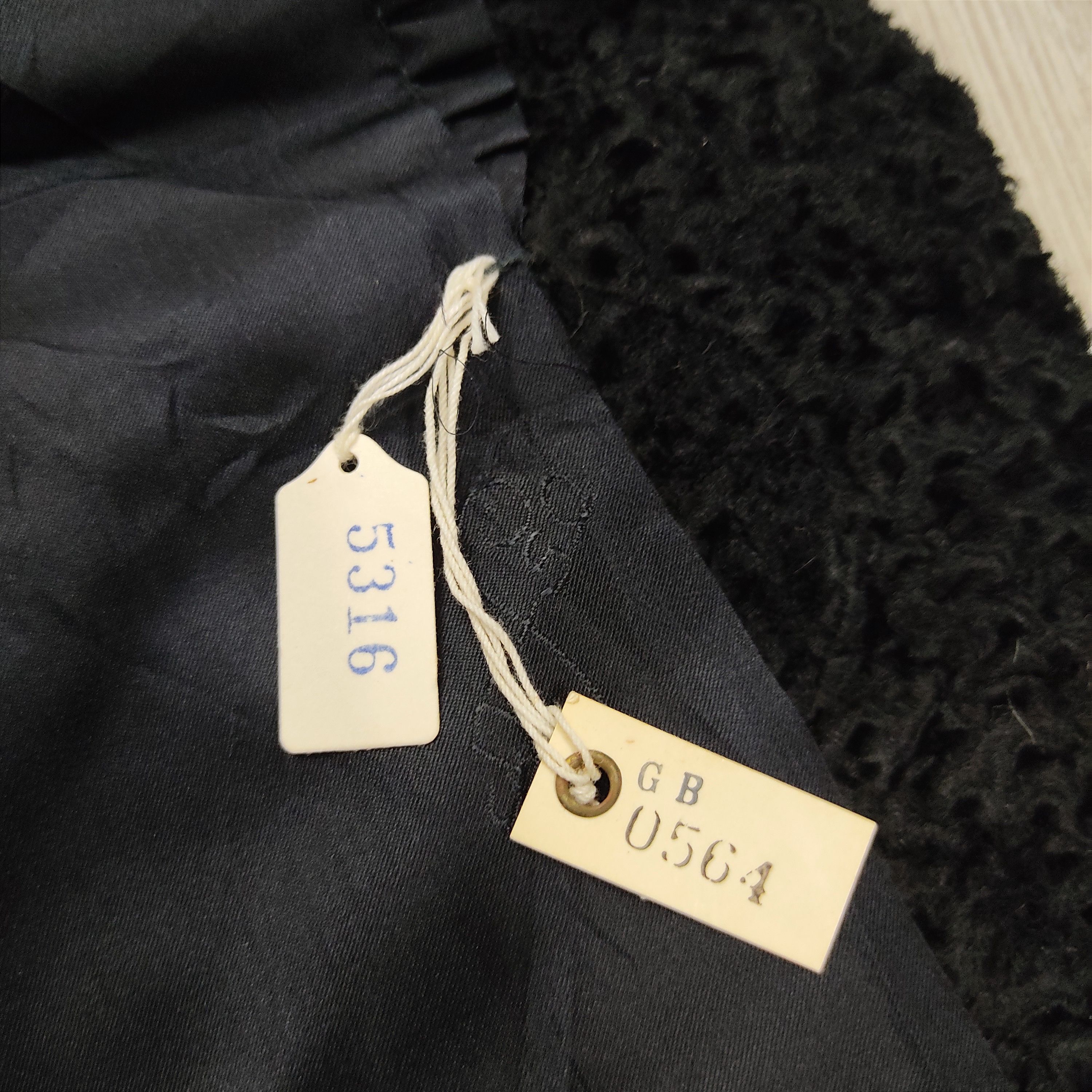 Japanese Brand OSFUR TOKYO Black Persian Lamb Coat with Mink Fur Size M / US 6-8 / IT 42-44 - 13 Thumbnail