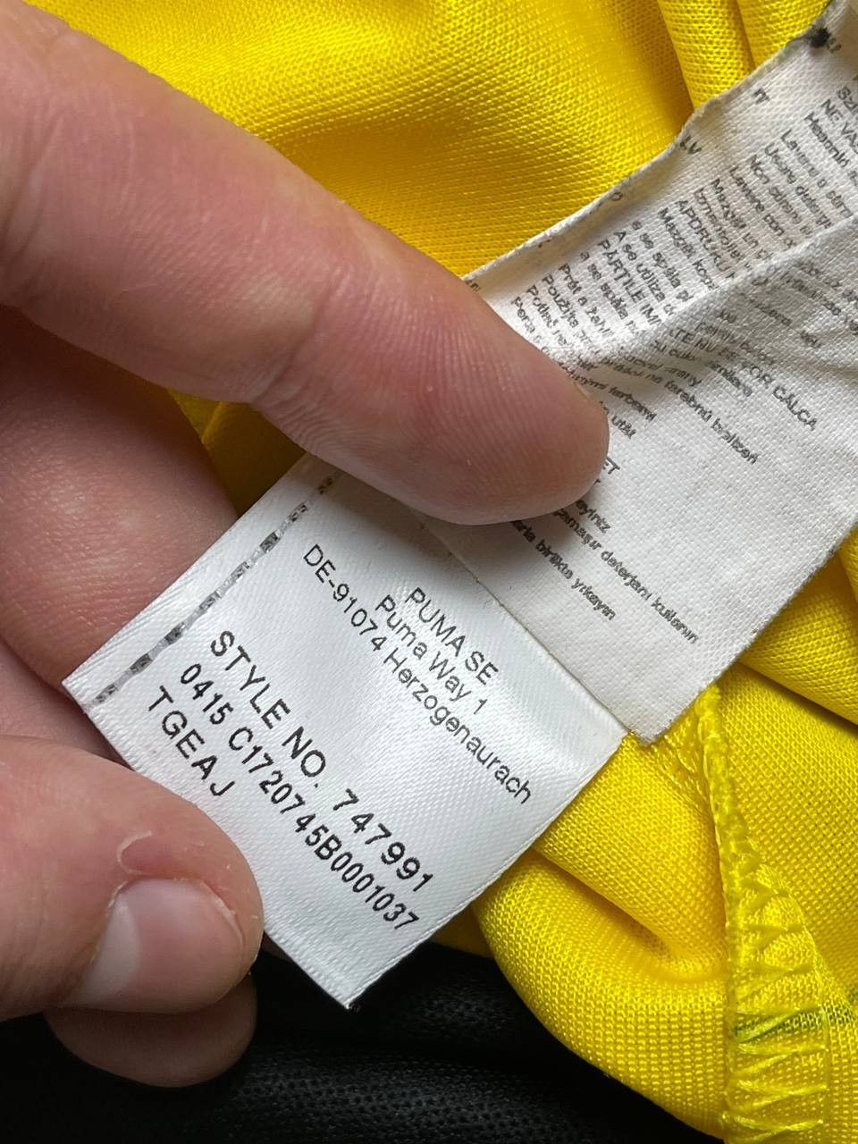 Other PUMA BORUSSIA DORTMUND 2015/2016 soccer football jersey Size US S / EU 44-46 / 1 - 4 Thumbnail