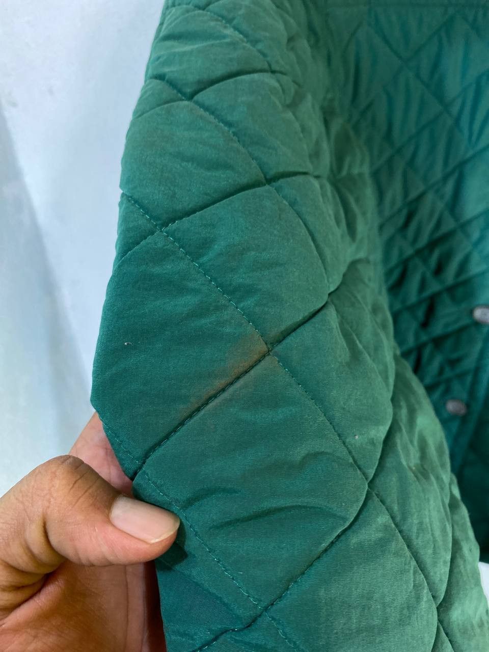 Armani vintage armani jeans puffer jacket very nice design Size L / US 10 / IT 46 - 6 Thumbnail