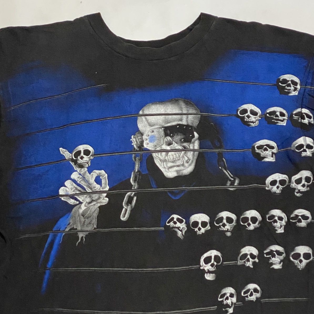 Band Tees Vintage Rare Megadeth Tshirt band Metallica slayer Size US L / EU 52-54 / 3 - 3 Thumbnail