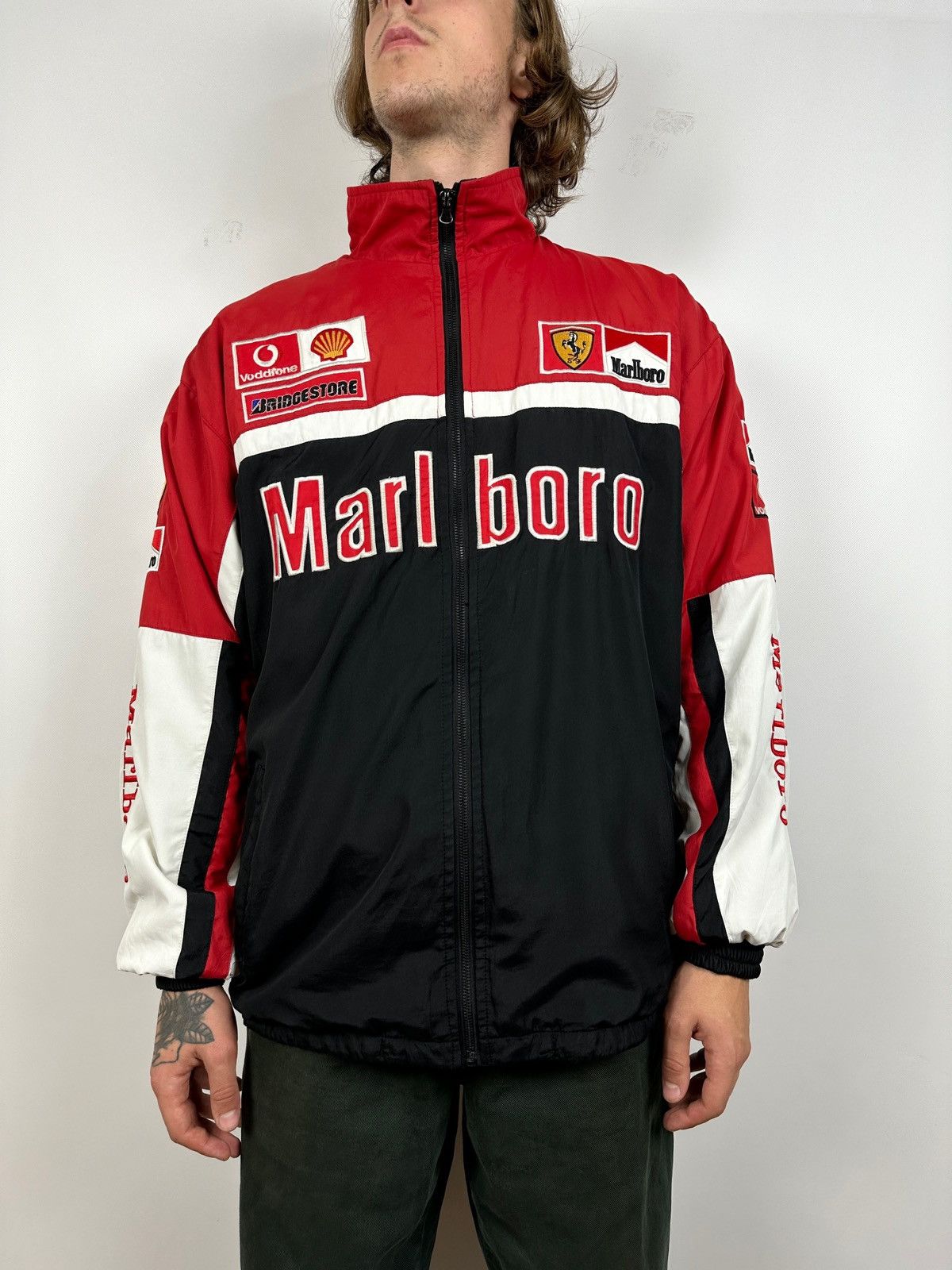Ferrari Vintage Ferrari Marlboro Vodafone Racing Light Track Jacket Size US XL / EU 56 / 4 - 3 Thumbnail