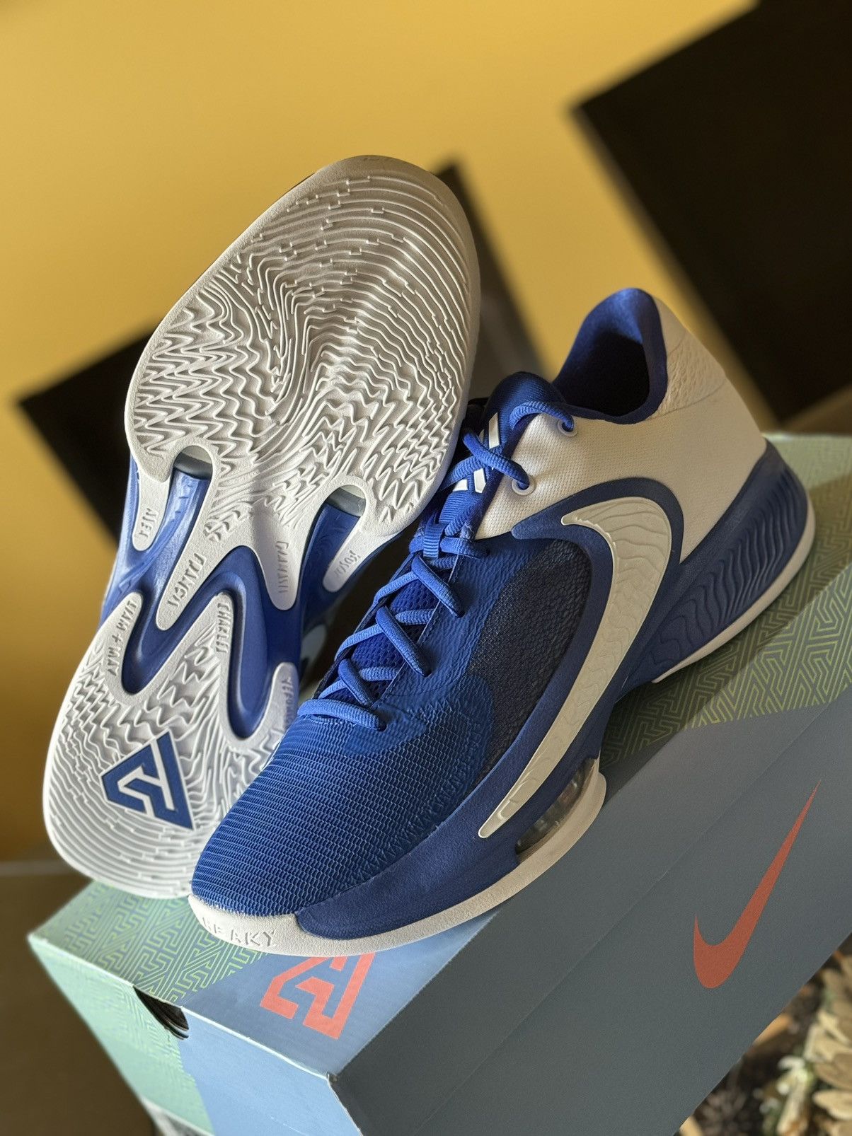 Nike Nike Zoom Freak 4 TB Low Game Royal size 13 Size US 13 / EU 46 - 8 Thumbnail