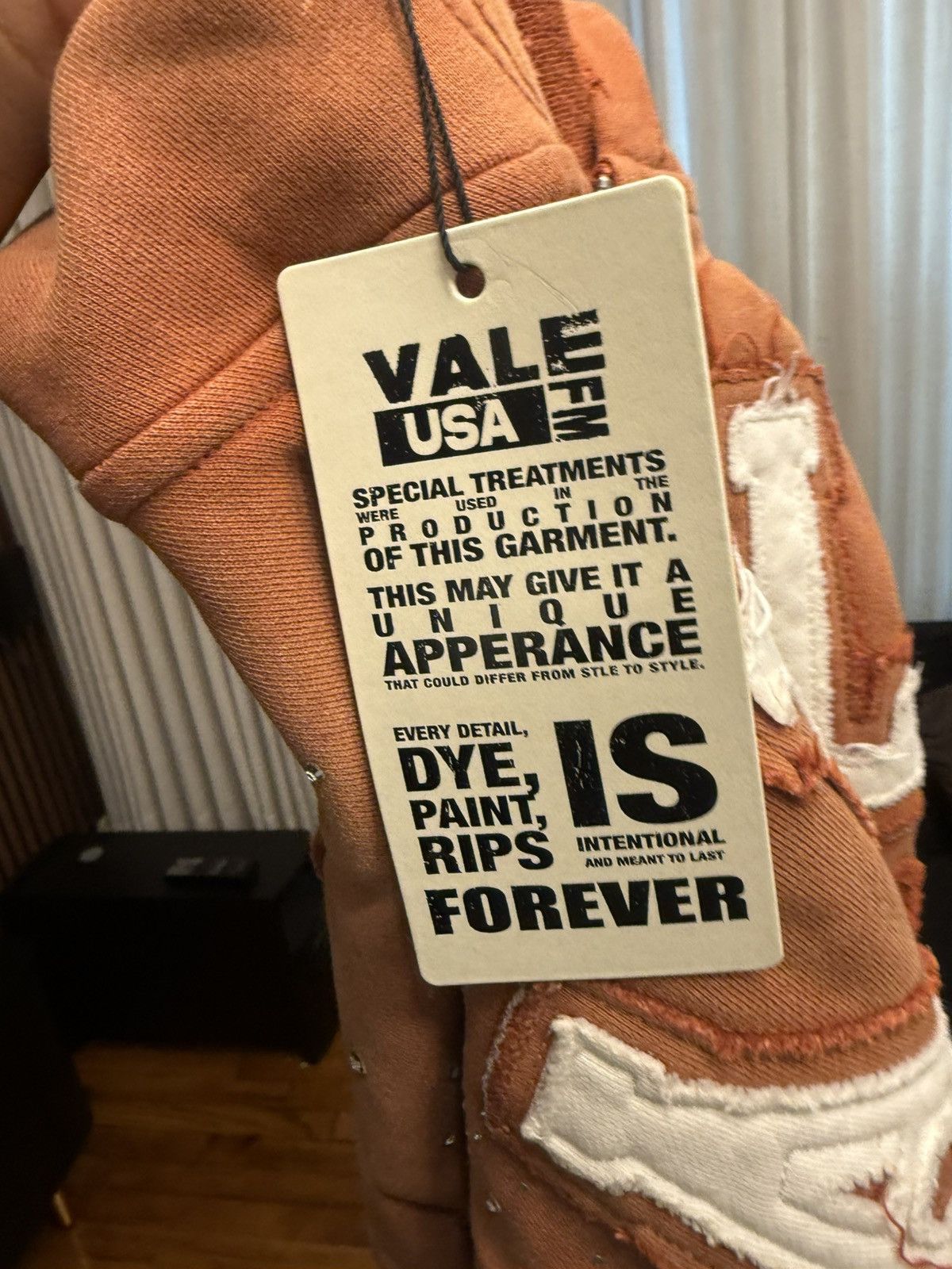 Vale Vale Valley Dreams Orange Classico Zip Up Hoodie Size Medium Size US M / EU 48-50 / 2 - 12 Thumbnail