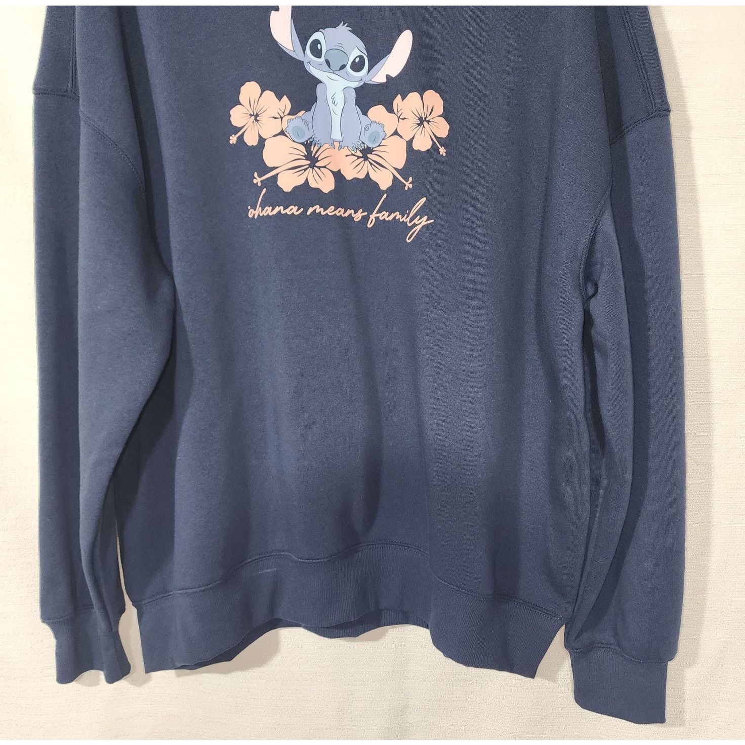 Disney Disney Lilo and stitch women's small sweatshirt Size S / US 4 / IT 40 - 4 Thumbnail
