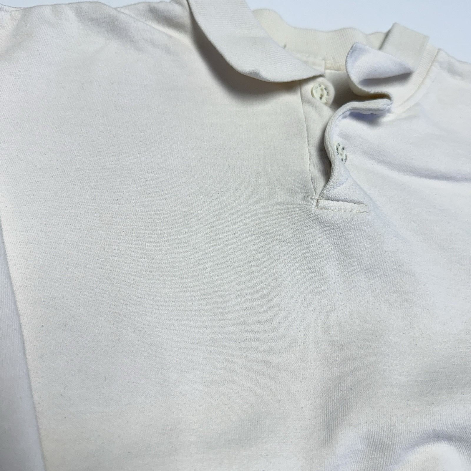 Vintage Vintage 90s Army Boy Sweatshirt Mens Large 22.5x21 White Col Size US L / EU 52-54 / 3 - 5 Thumbnail