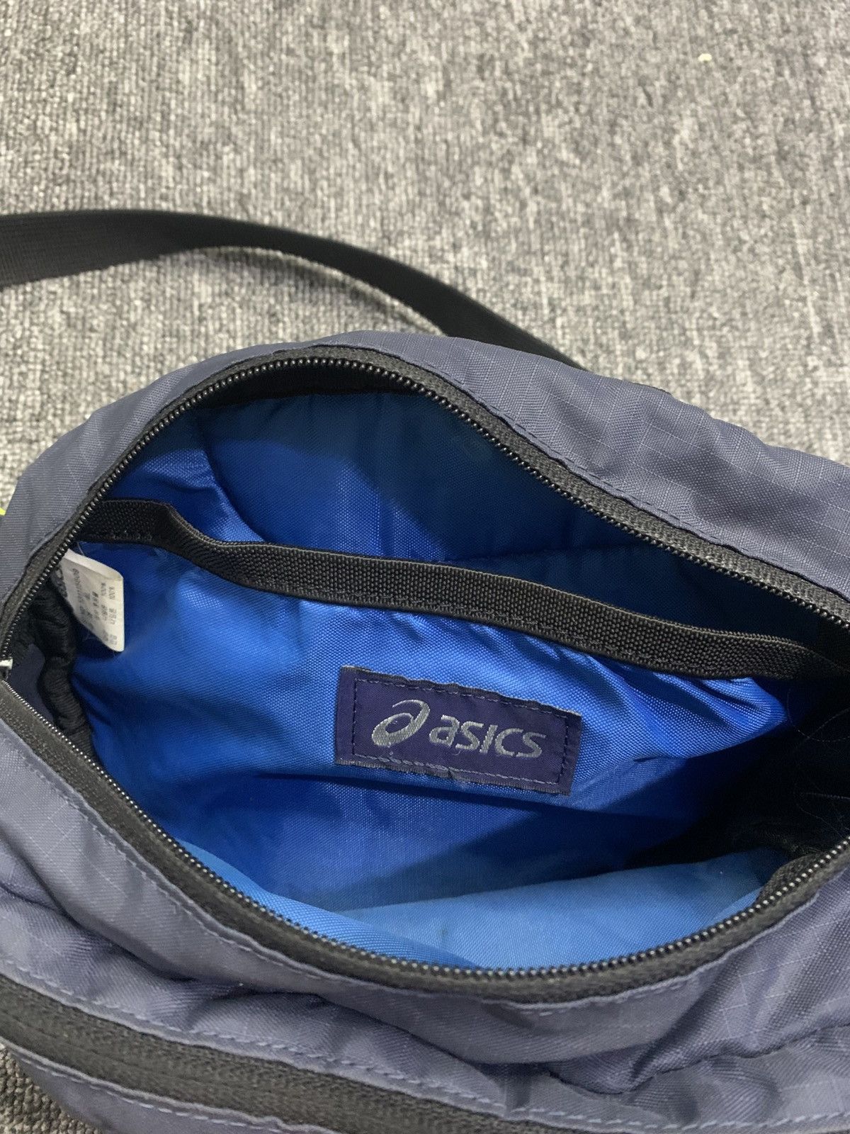 Asics × Japanese Brand Asics Japanese Sling Bag Outdoor Life Sport Style Size ONE SIZE - 2 Thumbnail