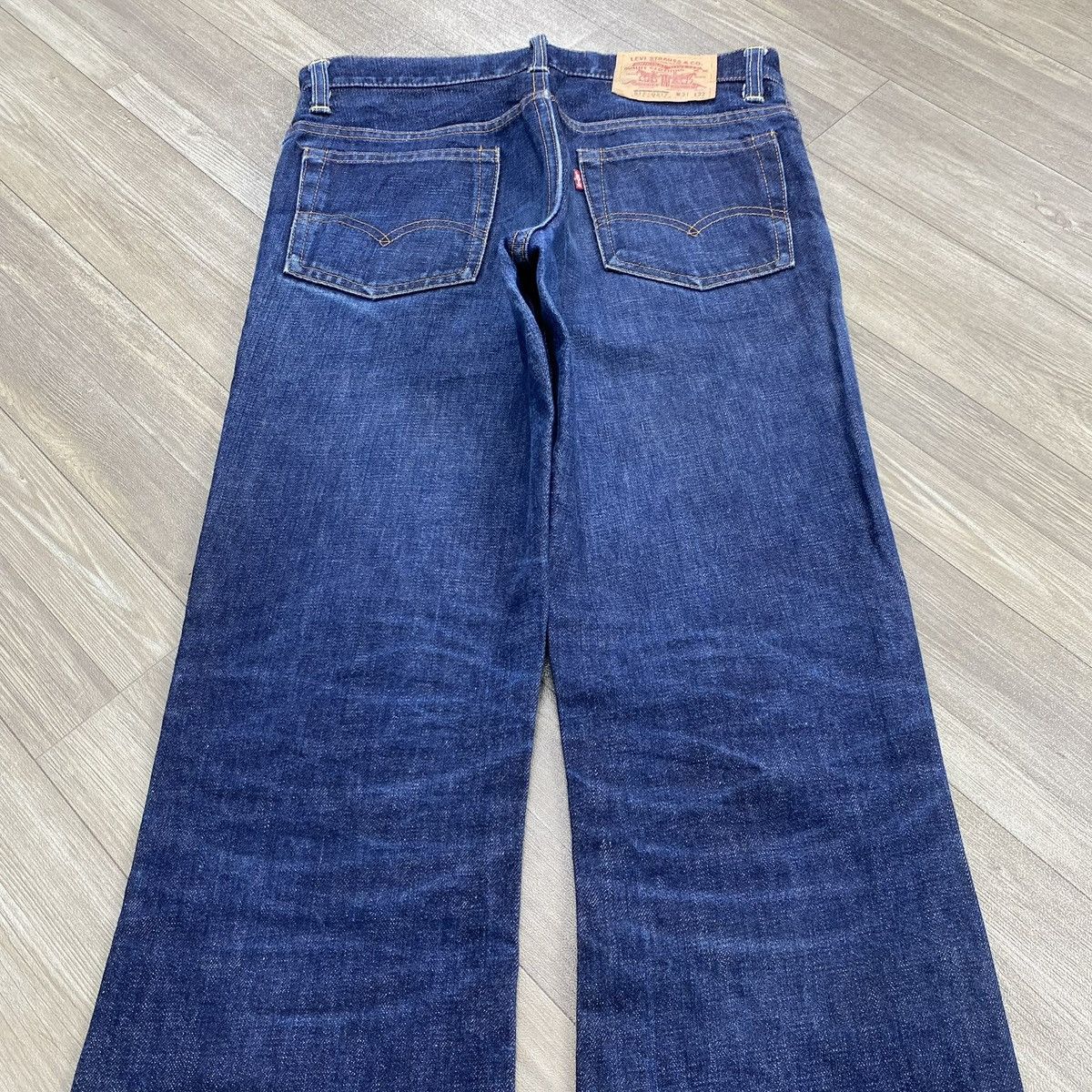 Levi's Vintage Clothing 1990s Vintage Levis 517 Bell Button Bootcut Flared Jeans Size US 31 - 20 Thumbnail