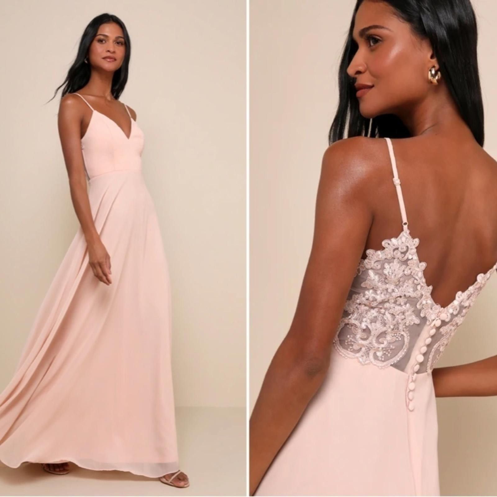 Lulus LULU's Prom Wedding Bridesmaid Romantic Elegant Flowy Maxi Size XS / US 0-2 / IT 36-38 - 1 Thumbnail