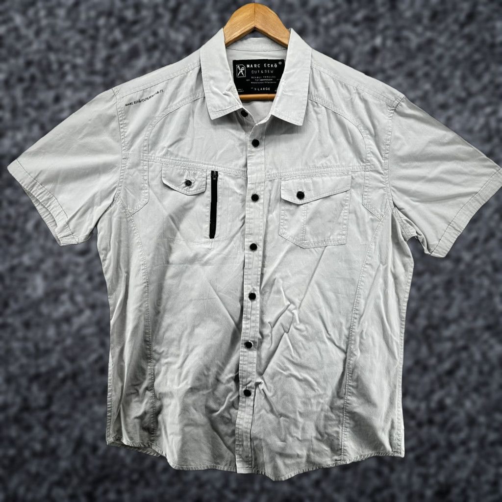 Marcs Marc Ecko Cut & Sew Button-Up Shirt Gray Mens XL Short Sleeve Collared Pockets Size US XL / EU 56 / 4 - 1 Thumbnail