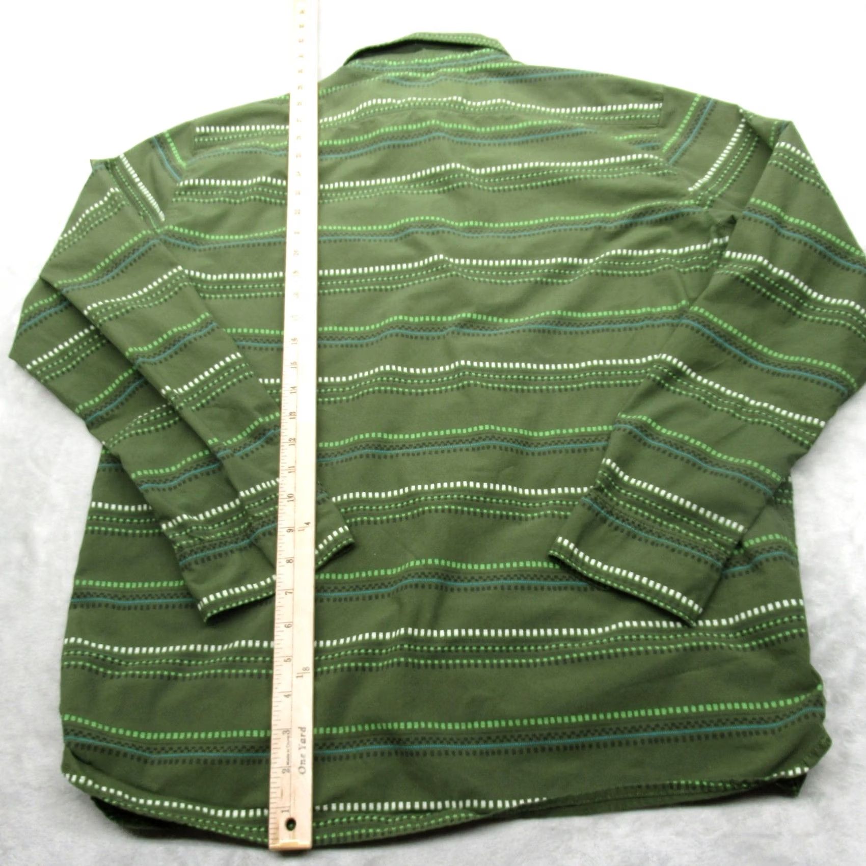 The North Face The North Face Shirt Mens Large Green Striped Long Sleeve Button Up Casual Size US L / EU 52-54 / 3 - 6 Thumbnail