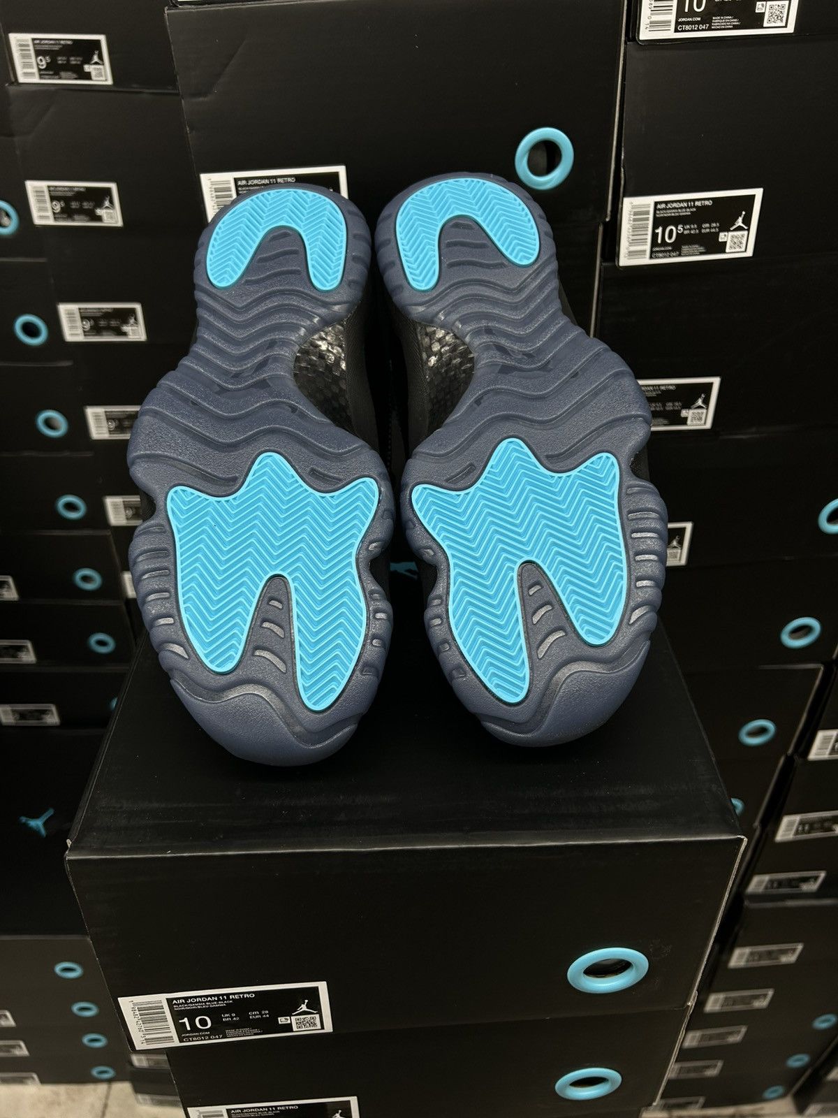 Jordan Brand Jordan 11’s Gamma sz 10 Size US 10 / EU 43 - 3 Thumbnail