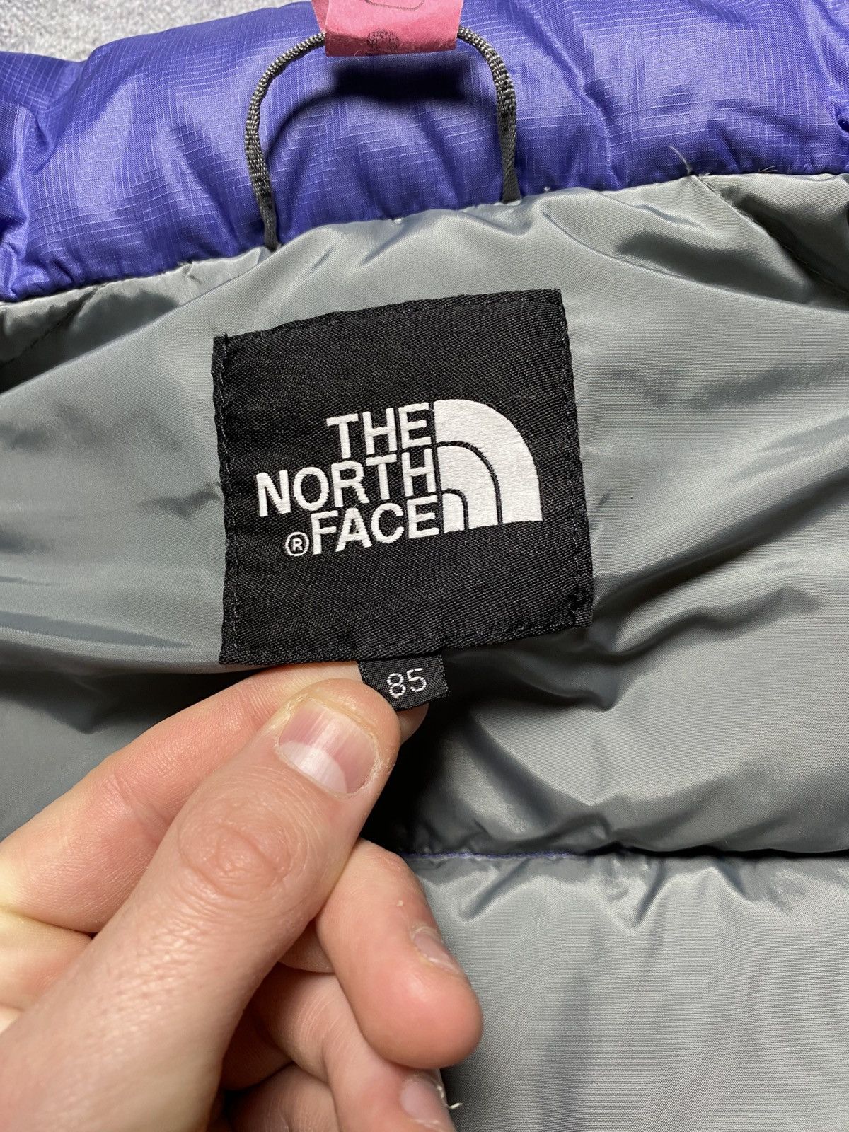 The North Face The north face nuptse jacket size M Size M / US 6-8 / IT 42-44 - 15 Thumbnail