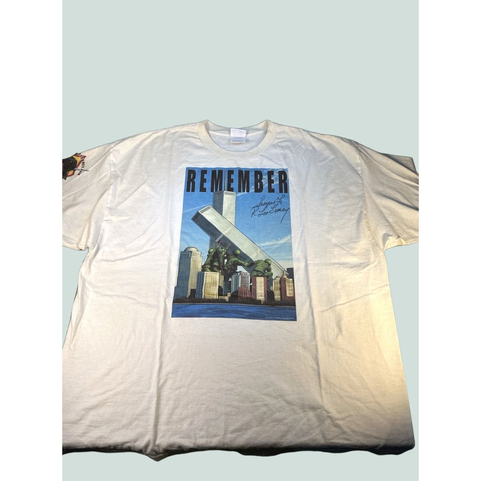Hanes VINTAGE Remember 9/11 T Shirt Hanes Heavyweight 2XL R Lee Ermey Signed USA Military Mens White Shirt Size US XXL / EU 58 / 5 - 1 Thumbnail