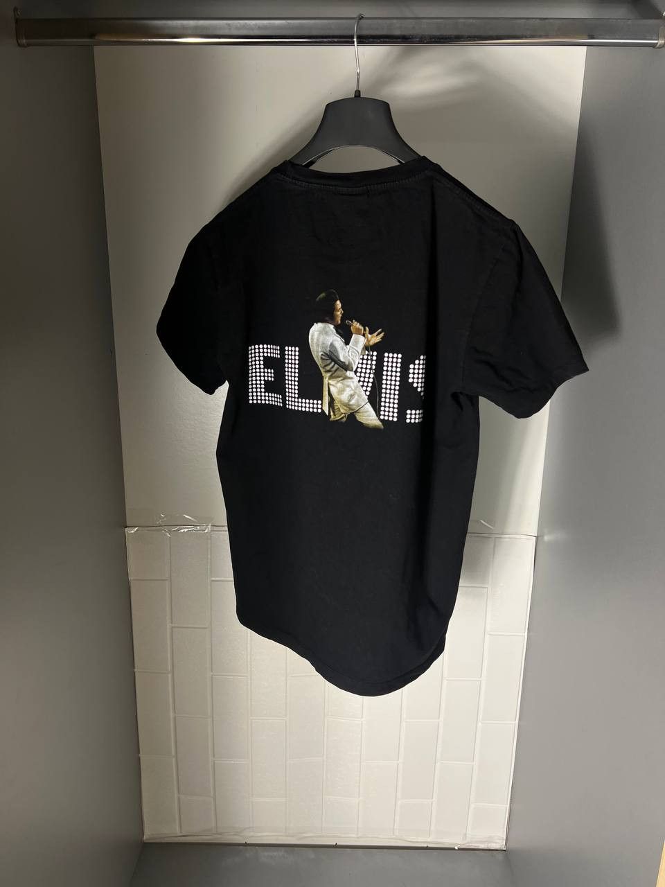 Band Tees VINTAGE ELVIS PRESLEY ROCK & ROLL SINGER T-SHIRT RETRO Y2K Size US M / EU 48-50 / 2 - 5 Thumbnail