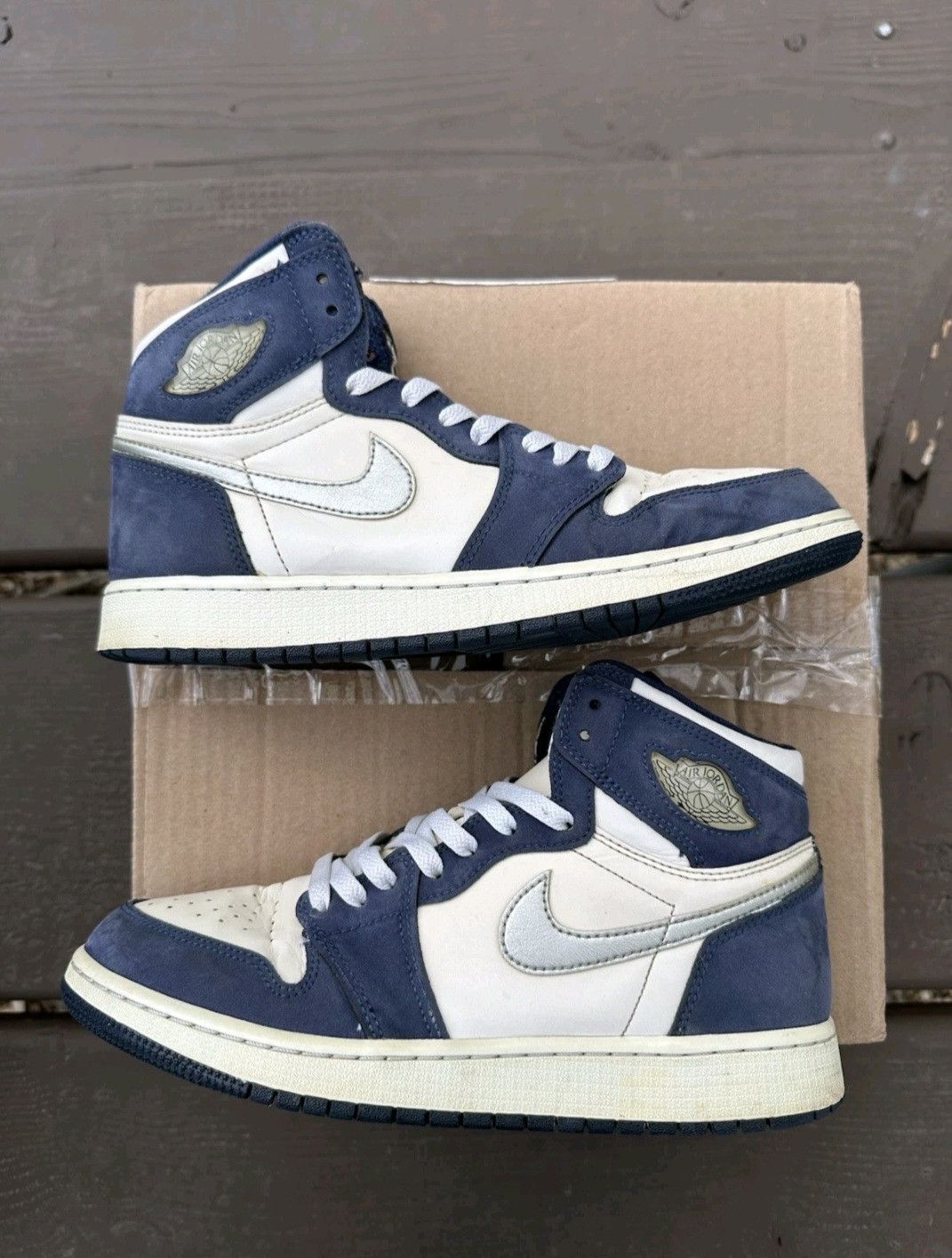 Jordan Brand Nike Air Jordan Retro 1 High OG CO.JP Midnight Navy Size 7 Size US 7 / EU 40 - 3 Thumbnail