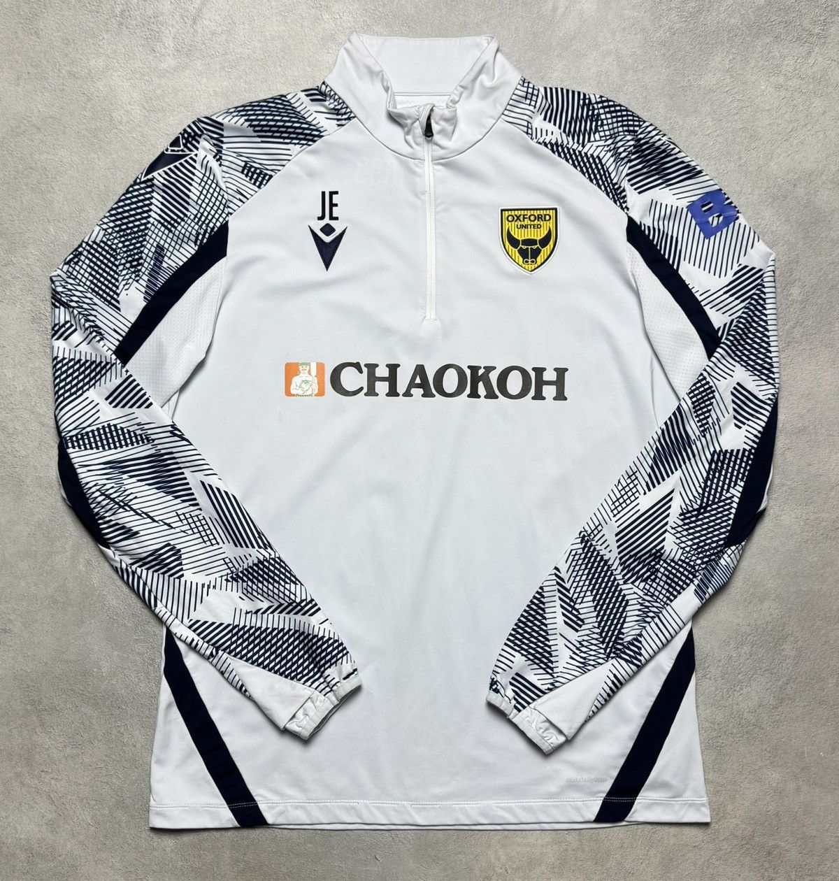 Macron Oxford United 2022 2023 Football Soccer 1/4 Zip Top Macron Size US XL / EU 56 / 4 - 1 Thumbnail