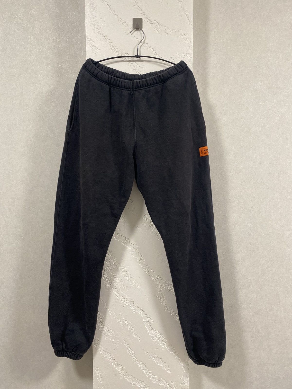 Heron Preston Heron Preston Dark Grey Washed Sweatpants Size: L Size US 34 / EU 50 - 1 Thumbnail