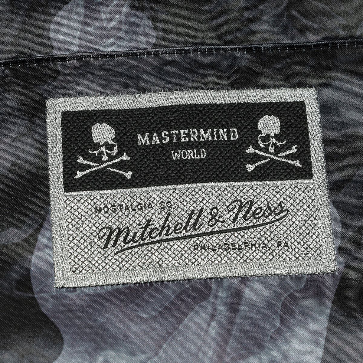Mastermind World × Mitchell & Ness MASTERMIND WORLD × Mitchell & Ness PRINT TEAR PANTS Size US 34 / EU 50 - 6 Thumbnail