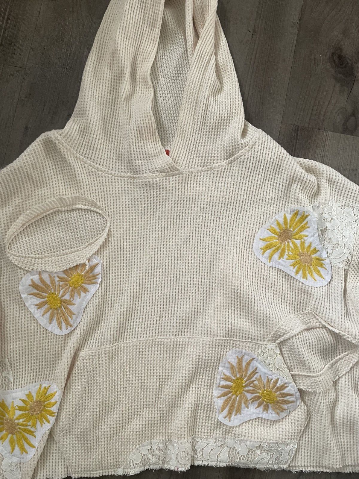 Other Who Decides War Thermal Hooded Pullover in Cream Size S / US 4 / IT 40 - 2 Thumbnail