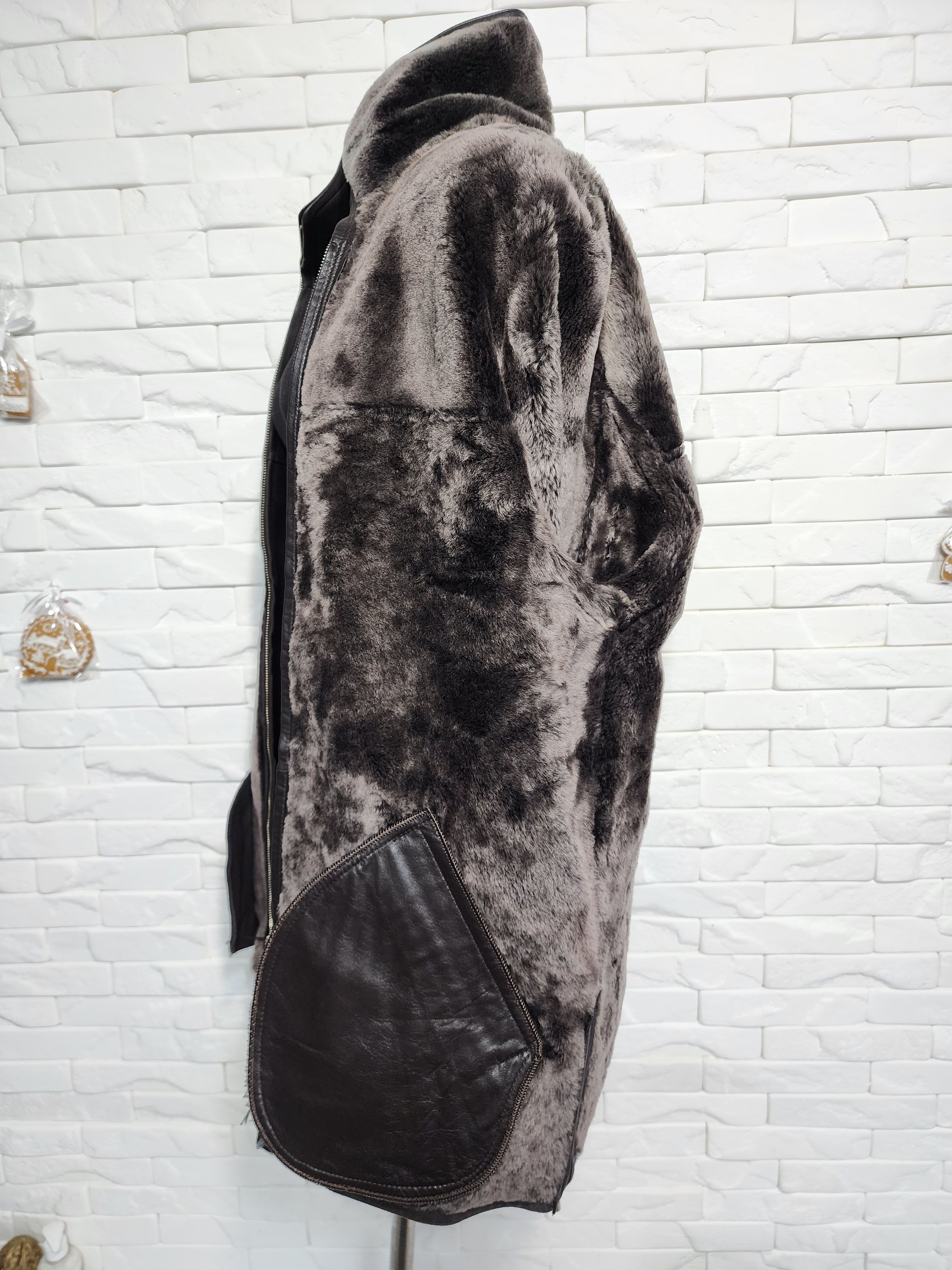 Furla Men's Brown Sheepskin Coat: White Fur, Metal Zipper Size US L / EU 52-54 / 3 - 9 Thumbnail