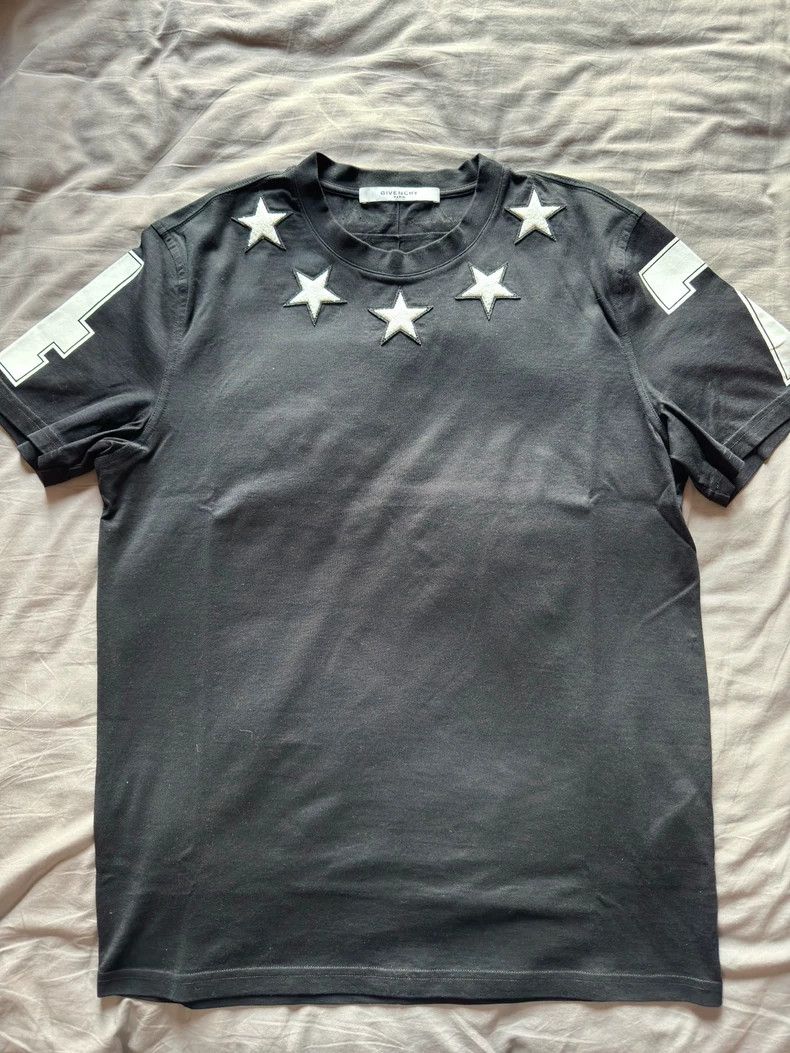 Givenchy Givenchy Five-Star Flocking Star Black Short Sleeve T-Shir Size US L / EU 52-54 / 3 - 1 Thumbnail