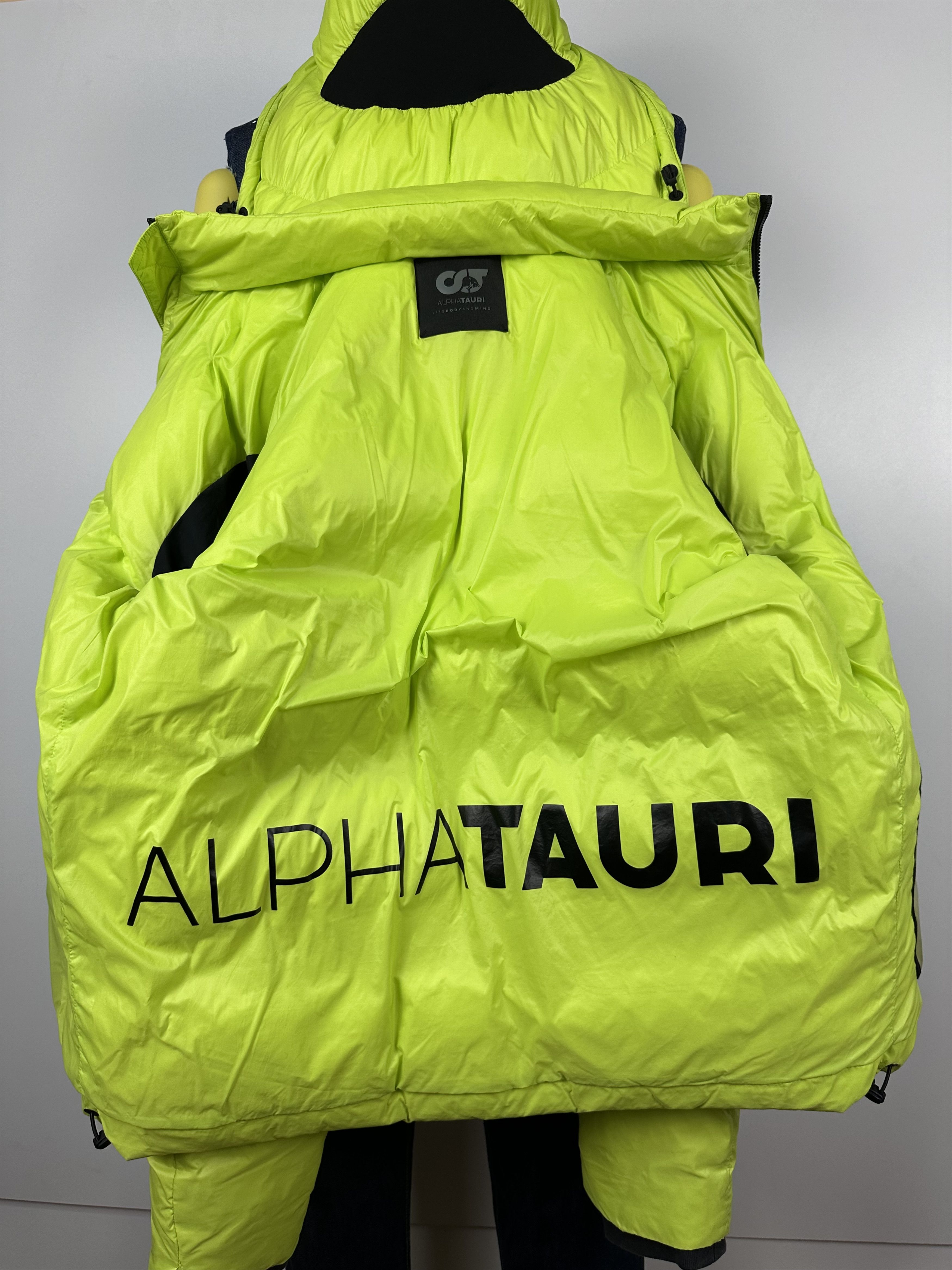 Grailed Alpha Tauri Primaloft Down Puffer Racing Jacket Mens Size L Size US L / EU 52-54 / 3 - 16 Thumbnail