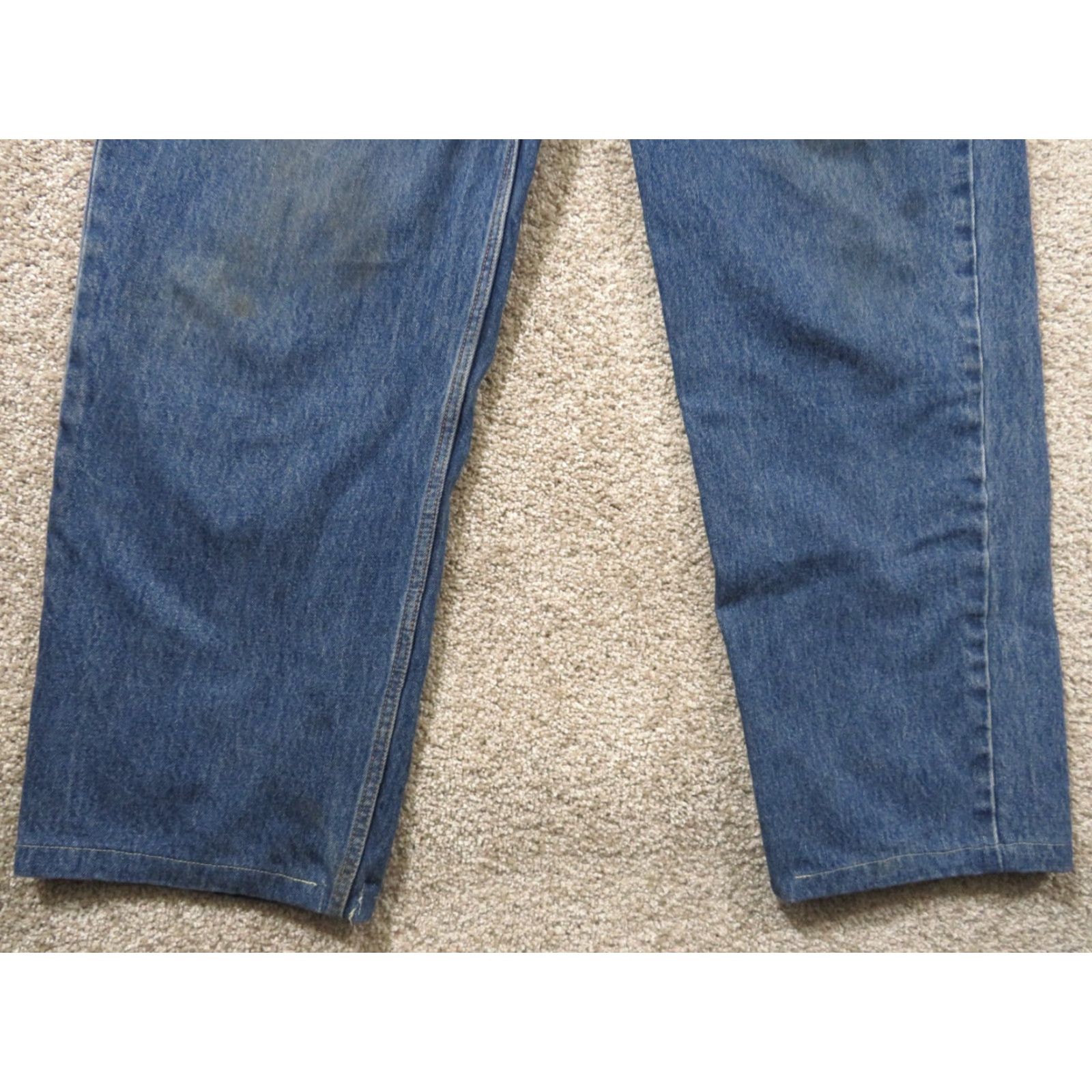 Levi's Vintage Levi's 550 Jeans Blue Relaxed Fit Tapper leg 42X28 Distressed 5-Pocket Denim Men Straight Jeans Size US 42 / EU 58 - 2 Thumbnail
